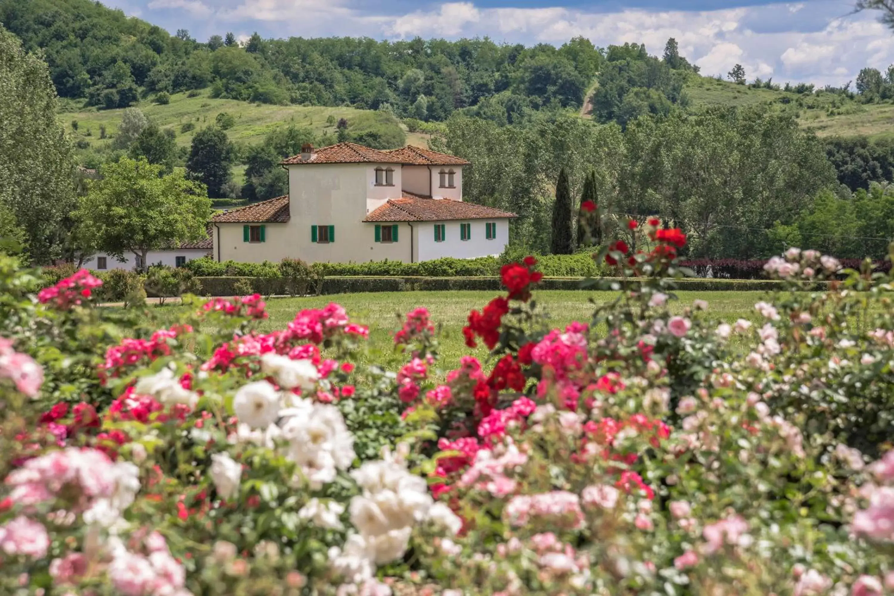 Garden, Property Building in VIESCA Suites & Villas Il Borro Toscana
