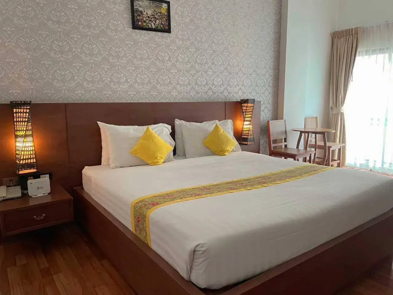 Bed in Jing Jit Hotel