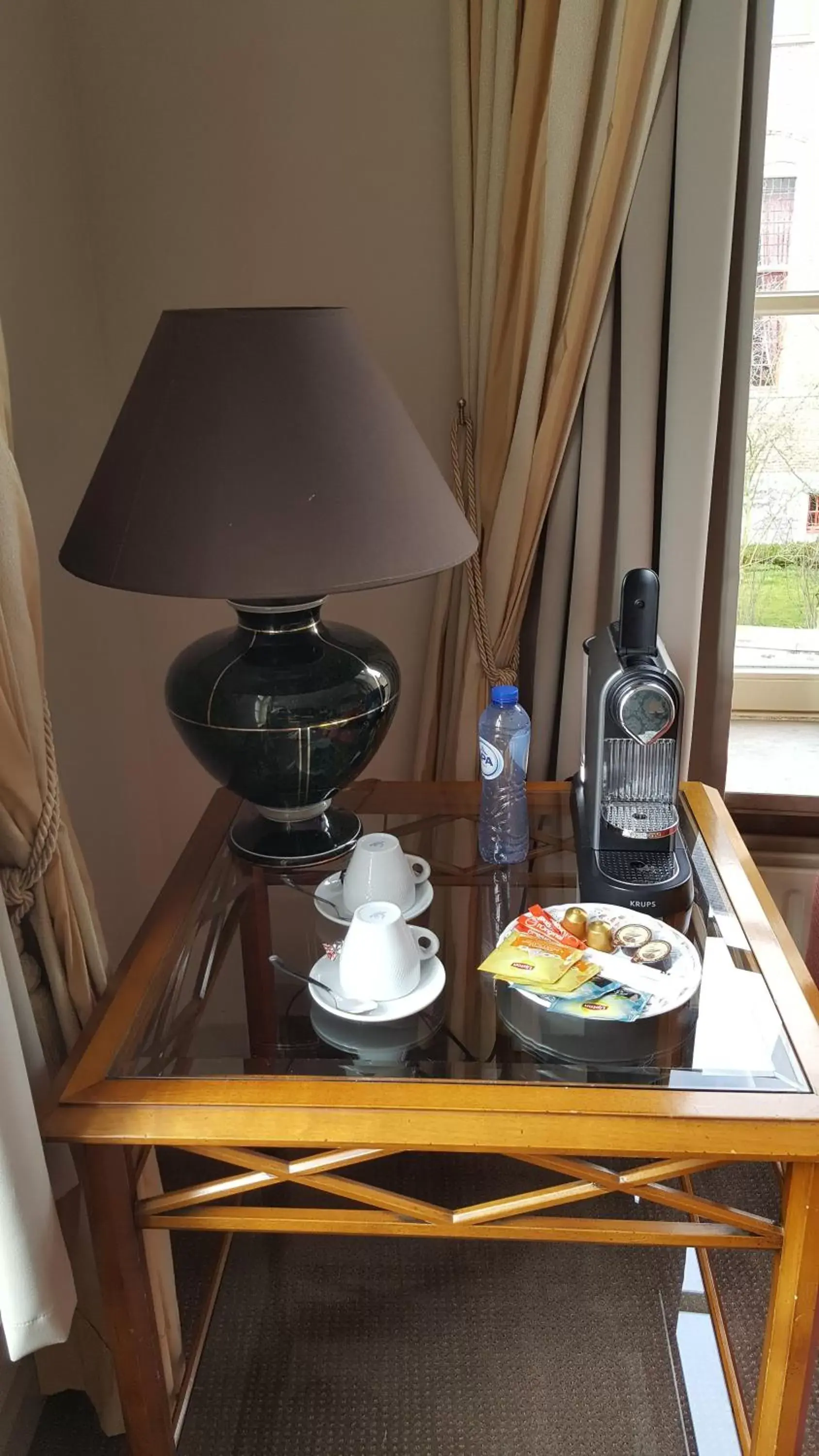 Coffee/tea facilities in Hotel Duc De Bourgogne