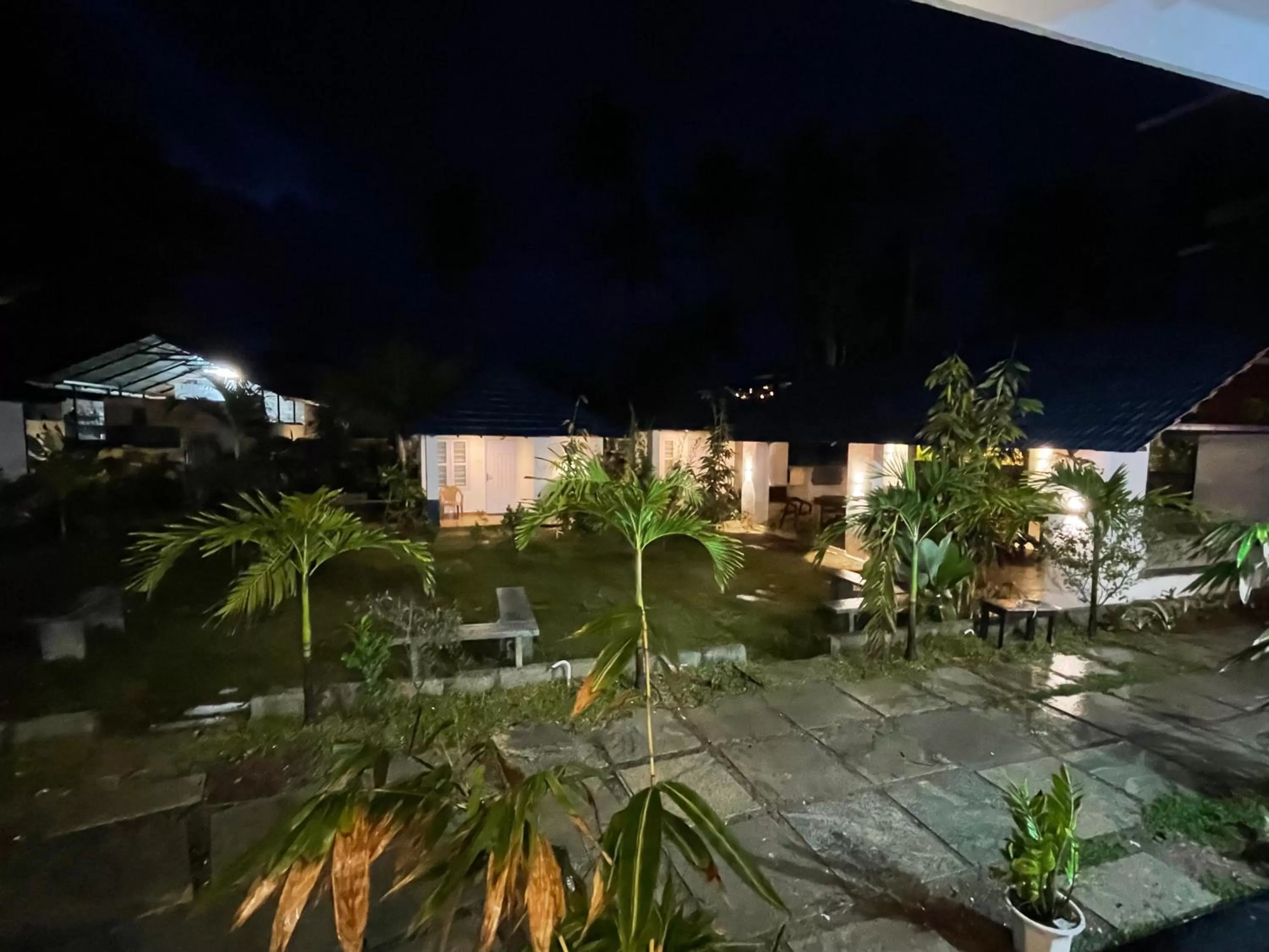 Property Building in Garden Bay Resort