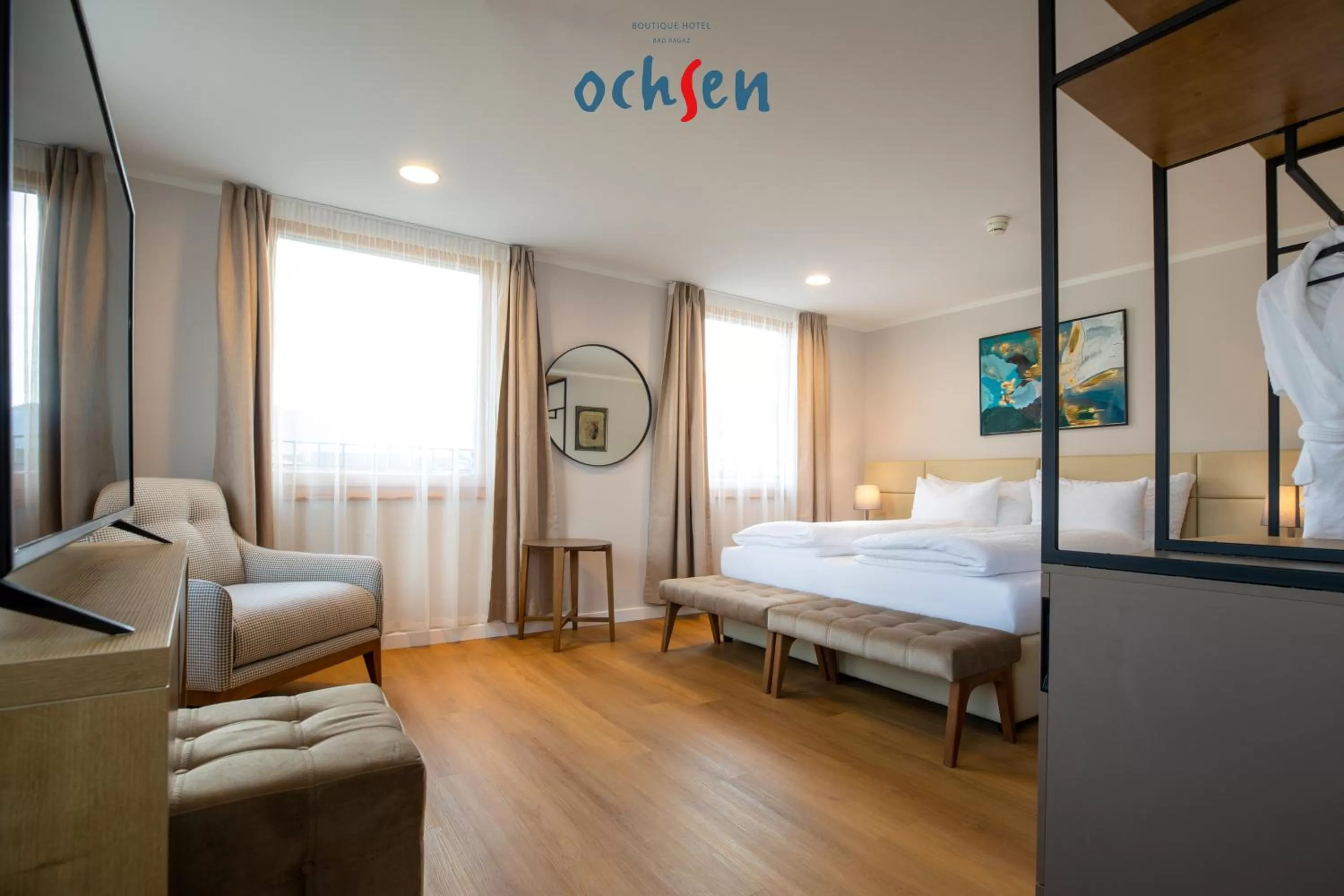 Photo of the whole room, Bed in Boutique Hotel OchSen Self-Check-In