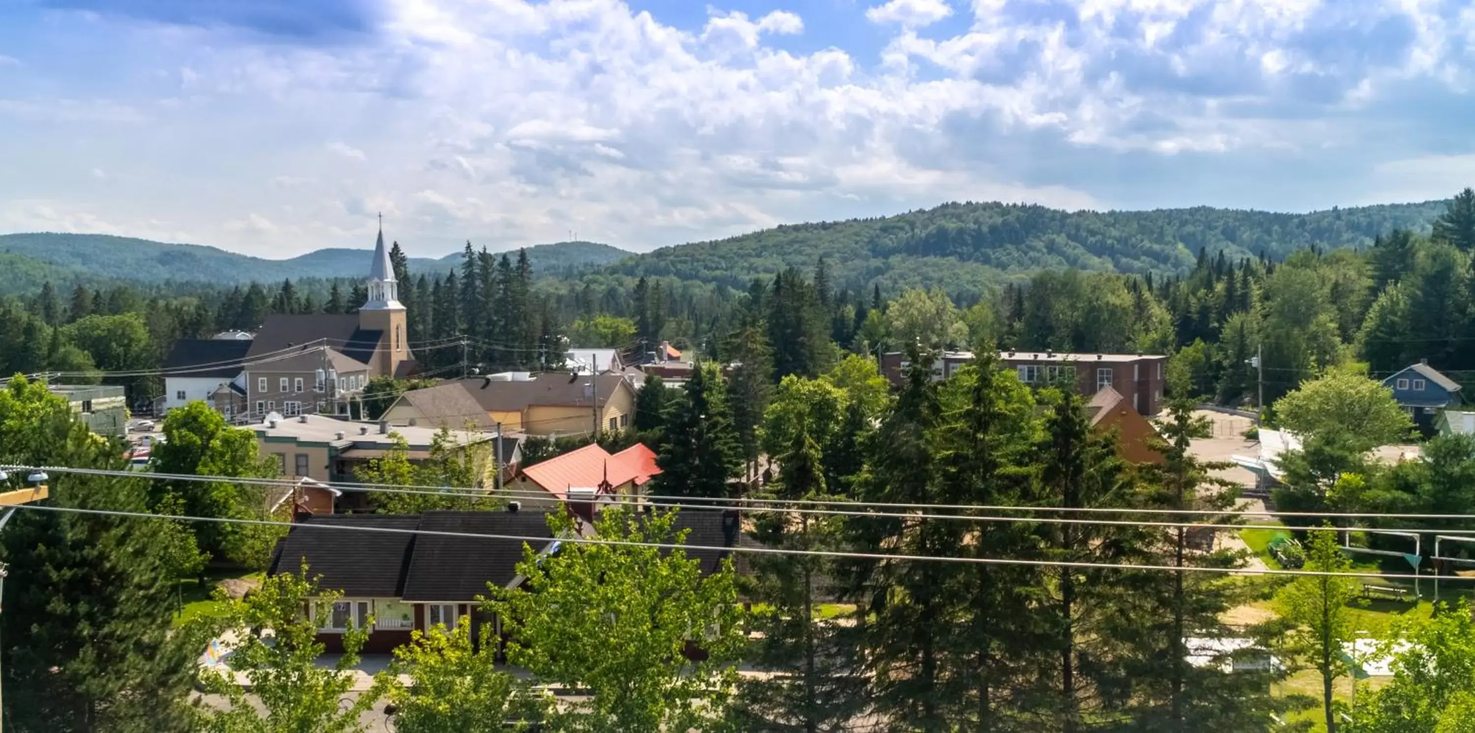 Natural landscape, Mountain View in Hôtel-Appartements de la Gare