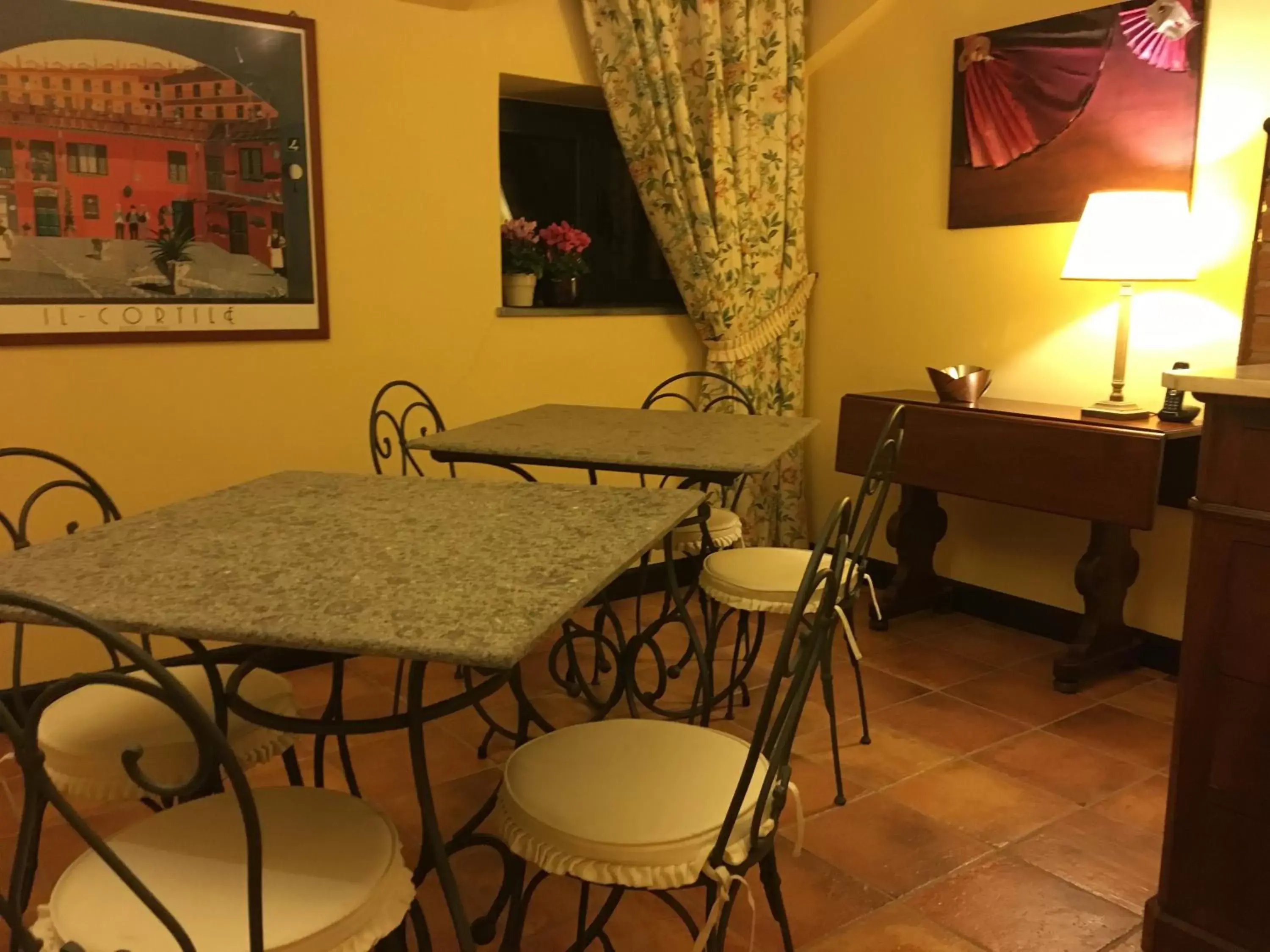 Food and drinks, Restaurant/Places to Eat in B&B MontAlbano