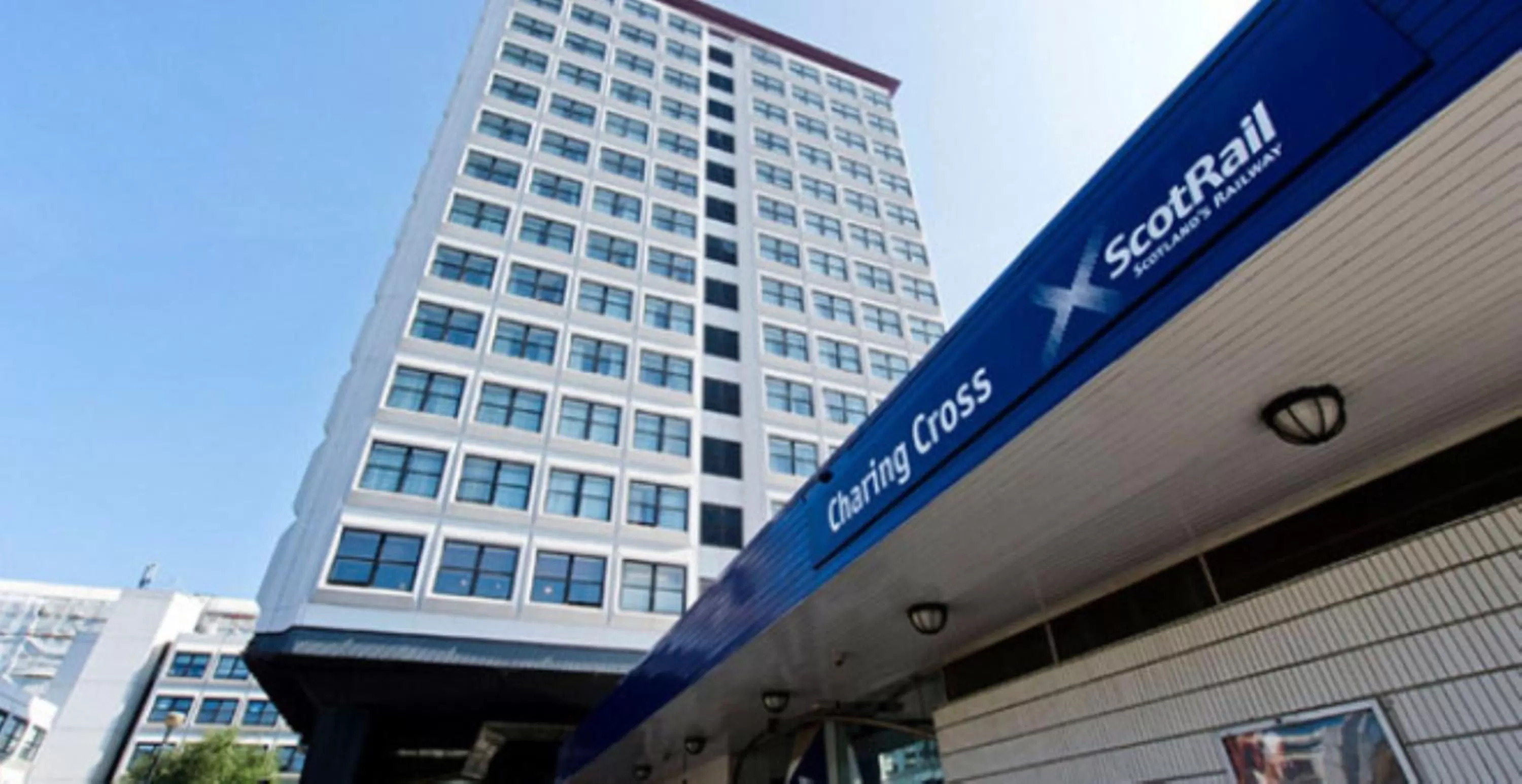 Property building in Britannia Inn Glasgow