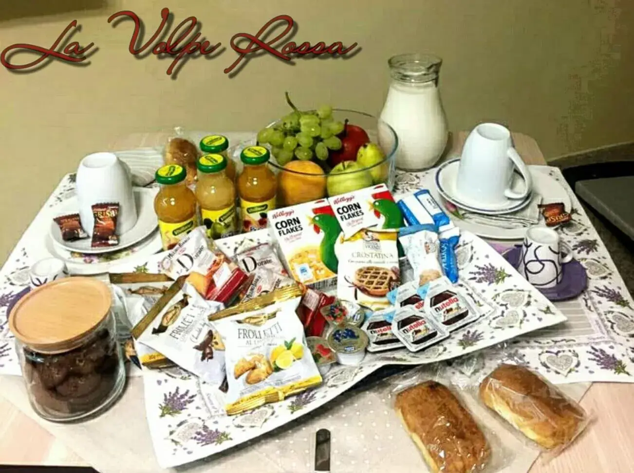 Buffet breakfast in Bed and Breakfast La Volpe Rossa