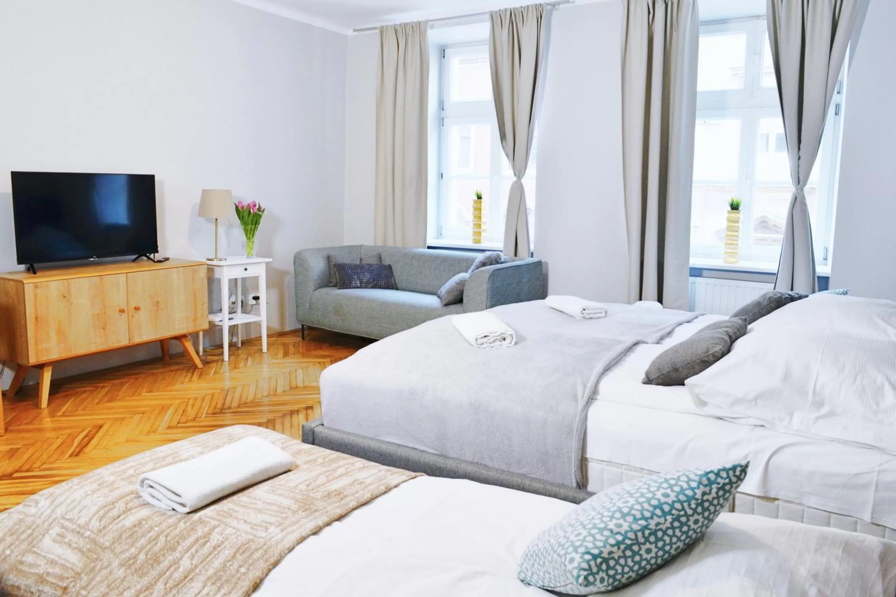 Bed in 21 Floriańska Street Apartments