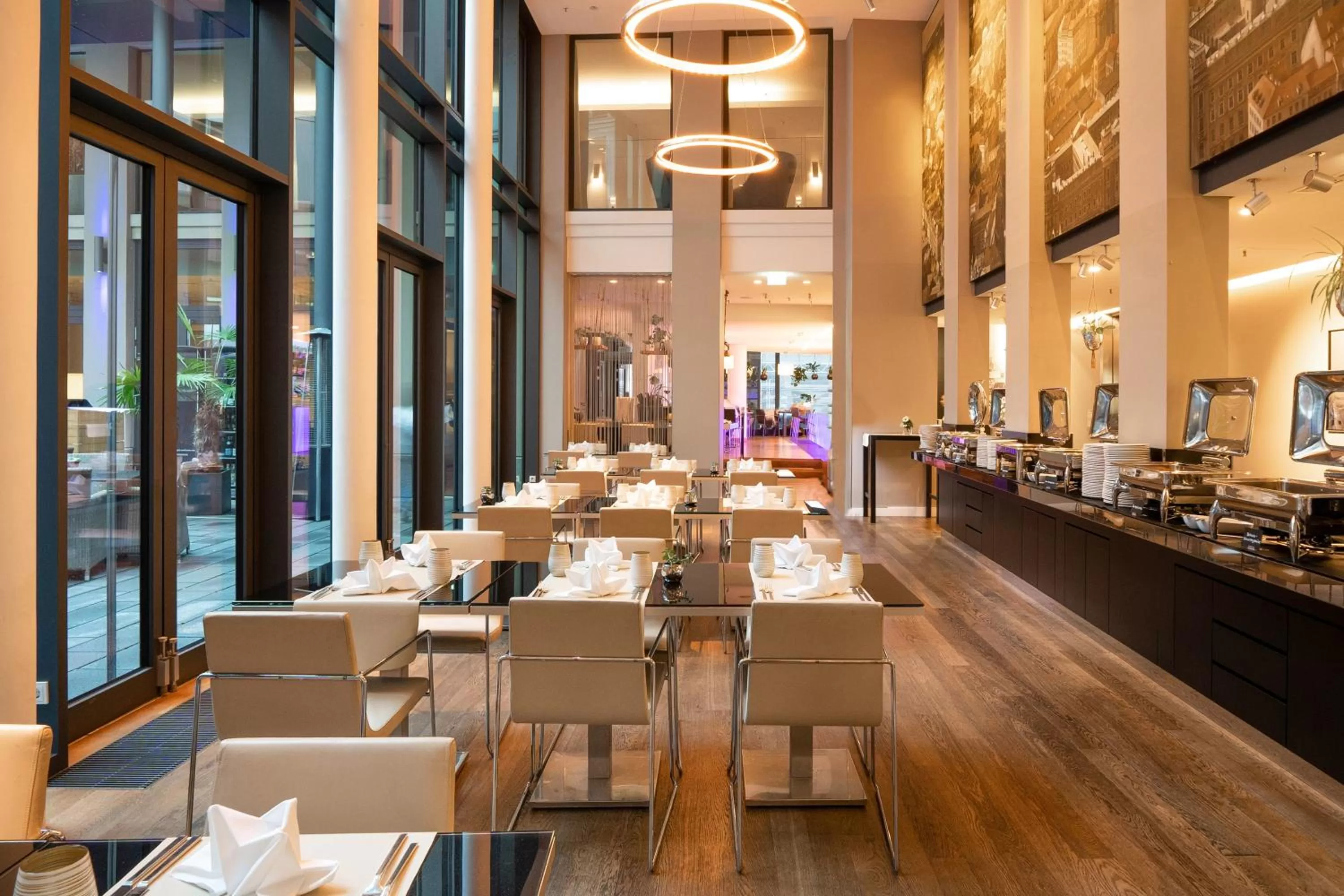 Restaurant/places to eat in INNSiDE by Meliá Dresden