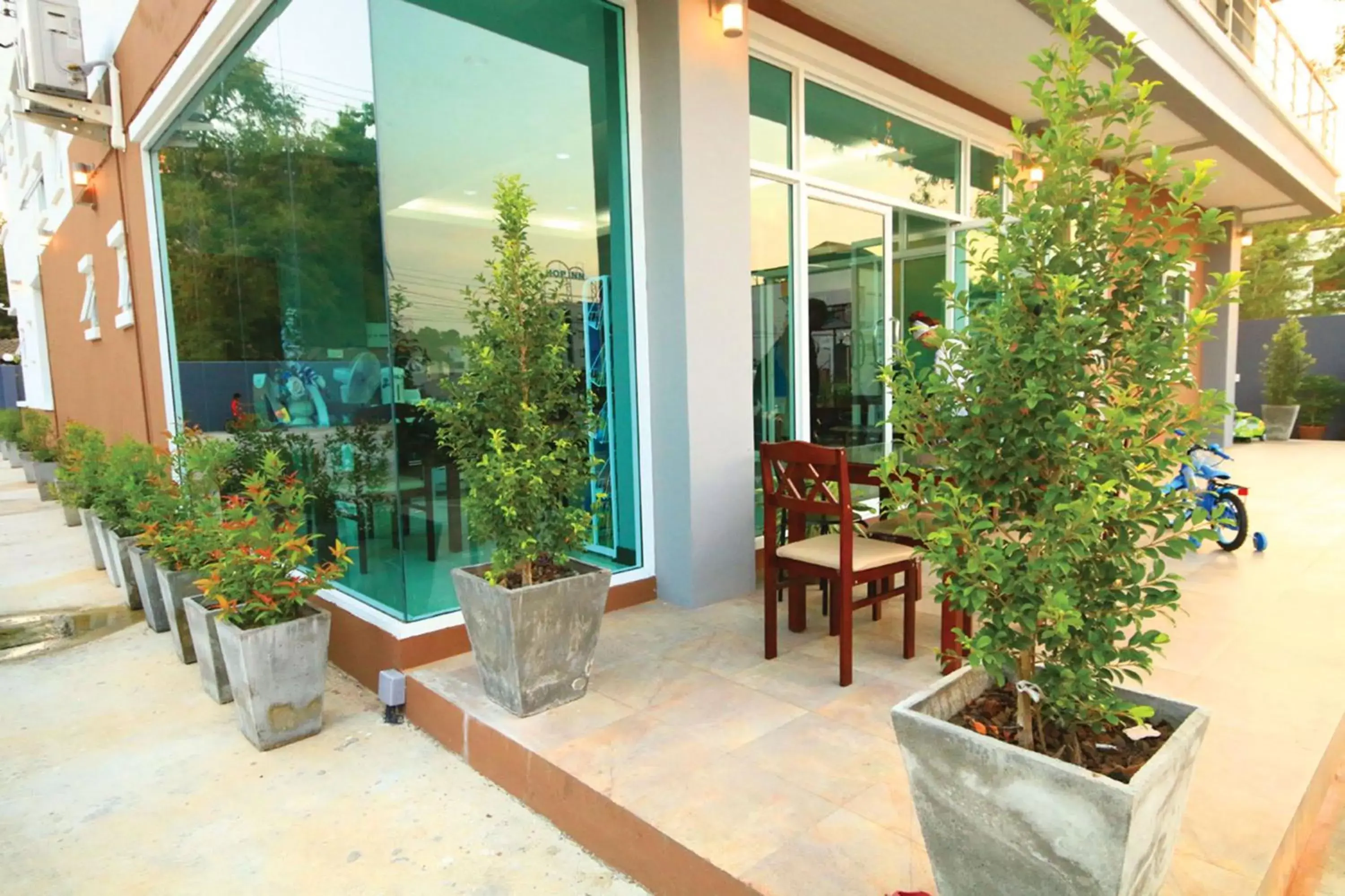 Decorative detail in Baan Samrarn Decorative detail in Baan Samrarn