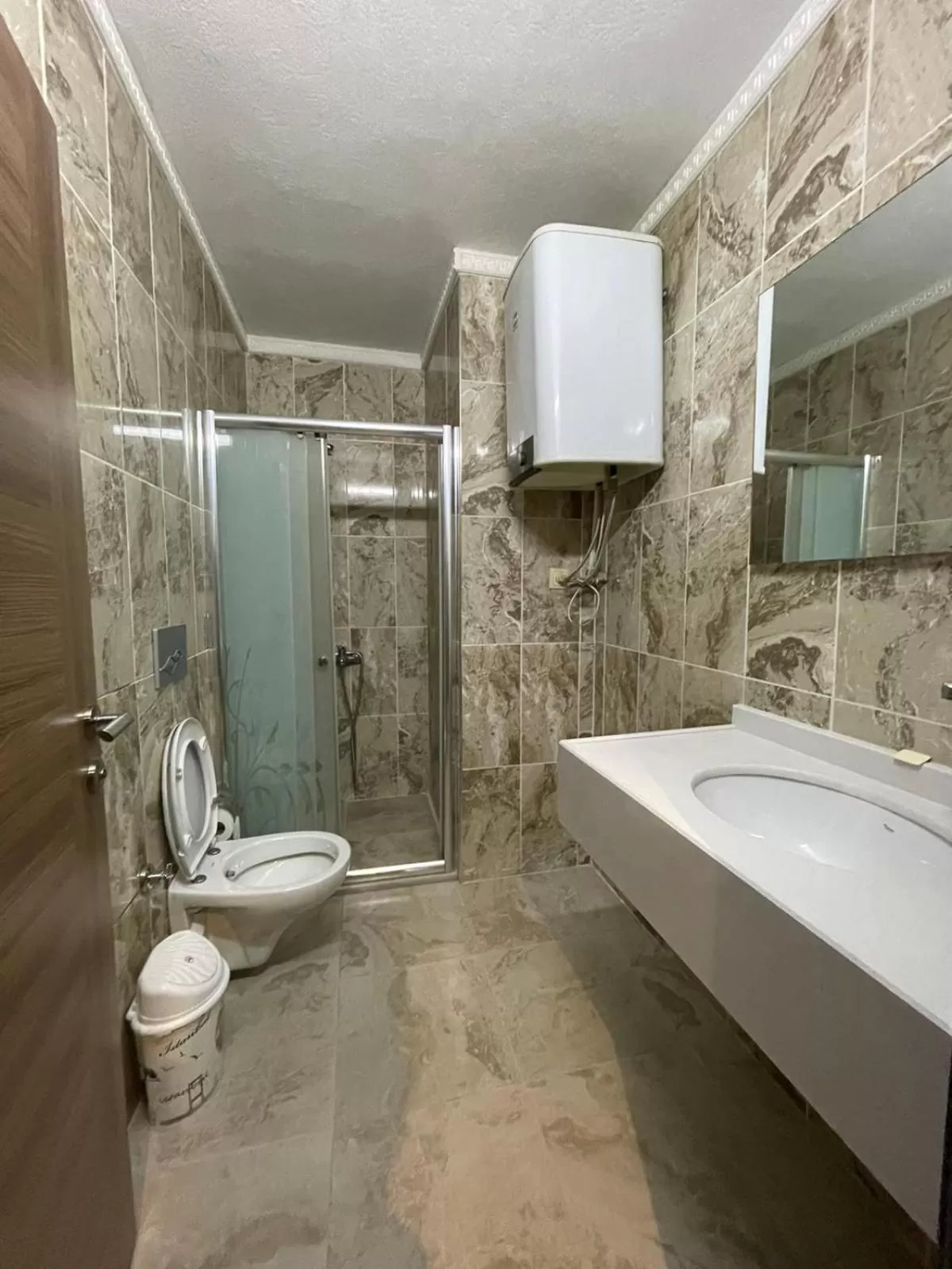 Shower, Bathroom in Yılmaz Suit Apartments