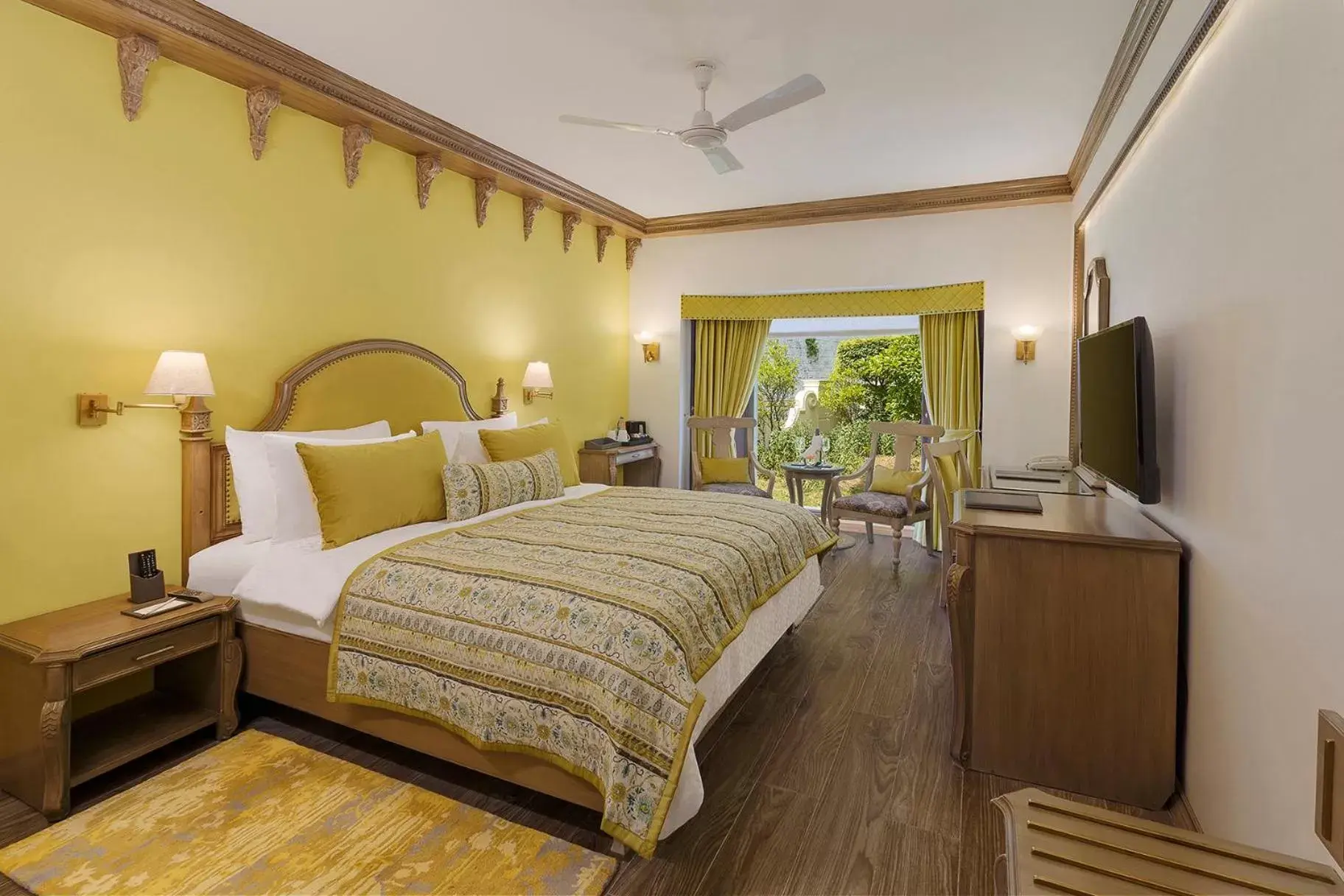 Bedroom, Bed in Ramada by Wyndham Mussoorie Mall Road Bedroom, Bed in Ramada by Wyndham Mussoorie Mall Road