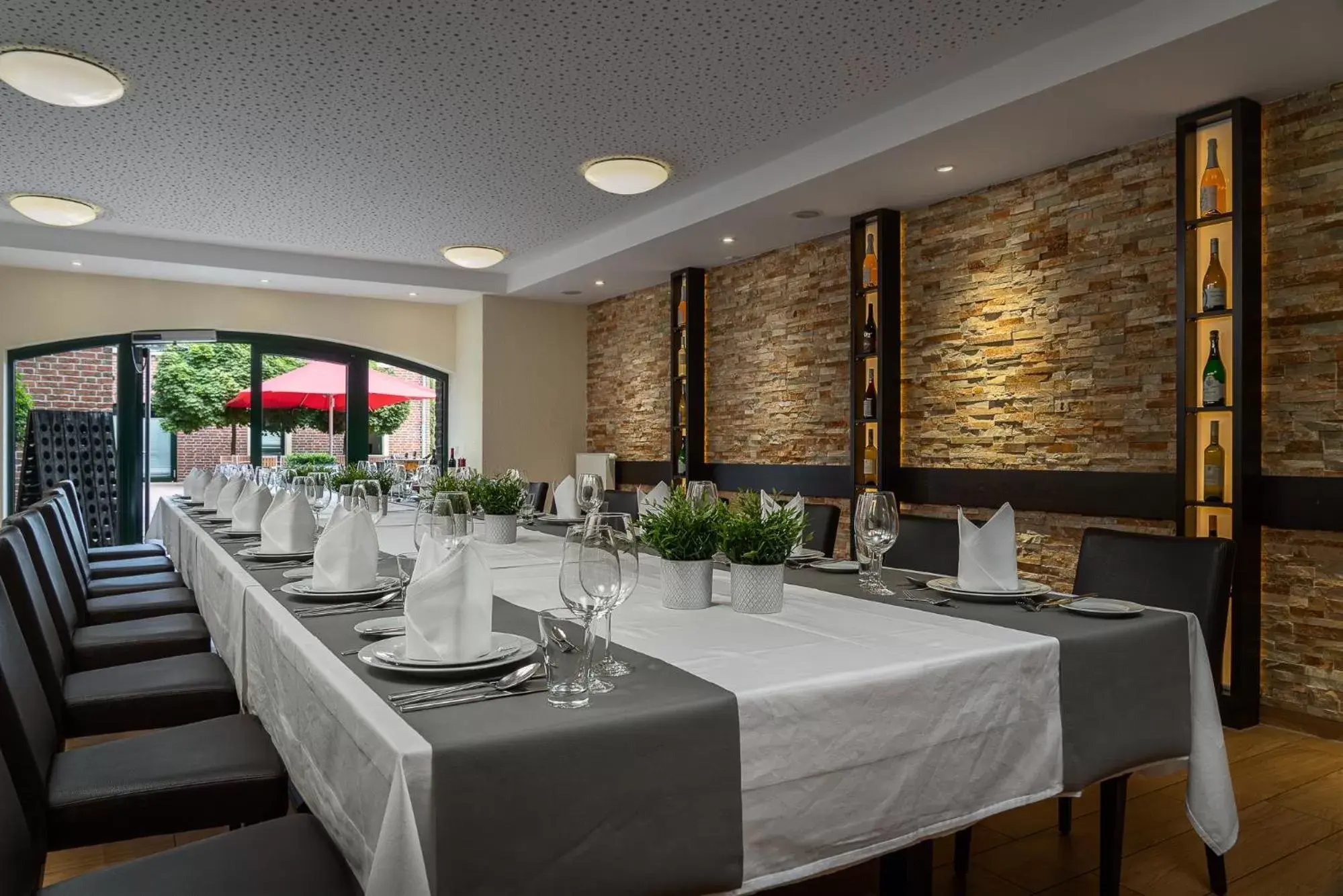 Banquet/Function facilities, Restaurant/Places to Eat in ClassicX Landhaus & Hotel - Bed & Breakfast