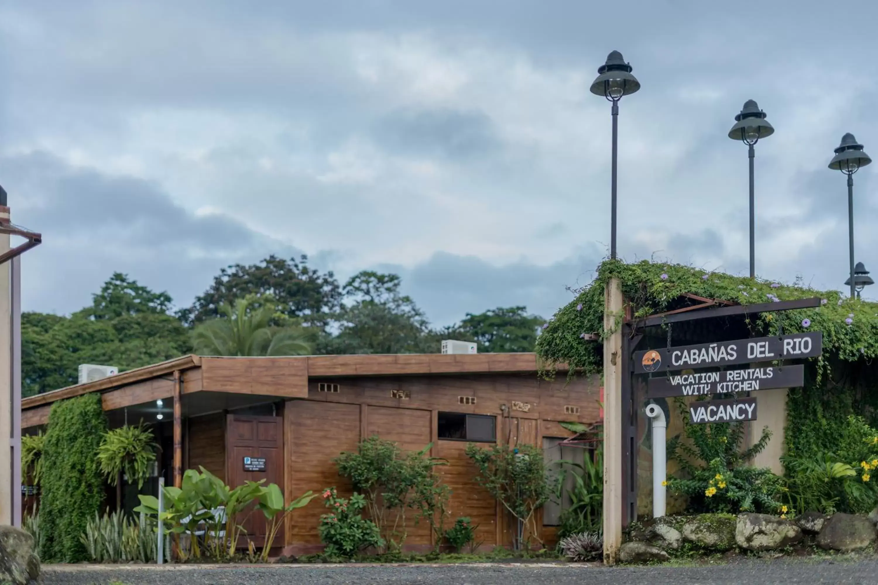 Property Building in Cabañas del Rio