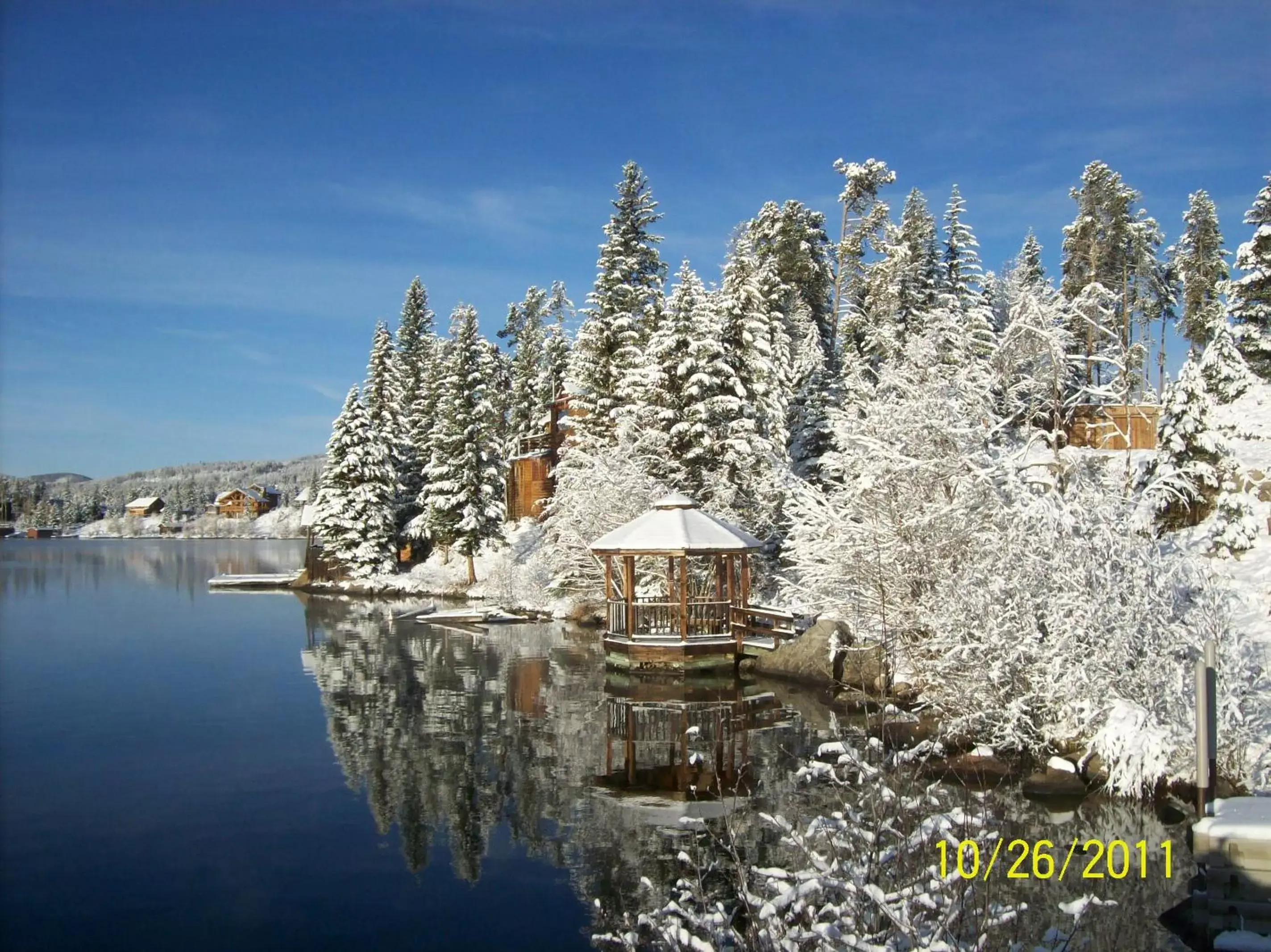 Natural landscape, Winter in Western Riviera Lakeside Lodging