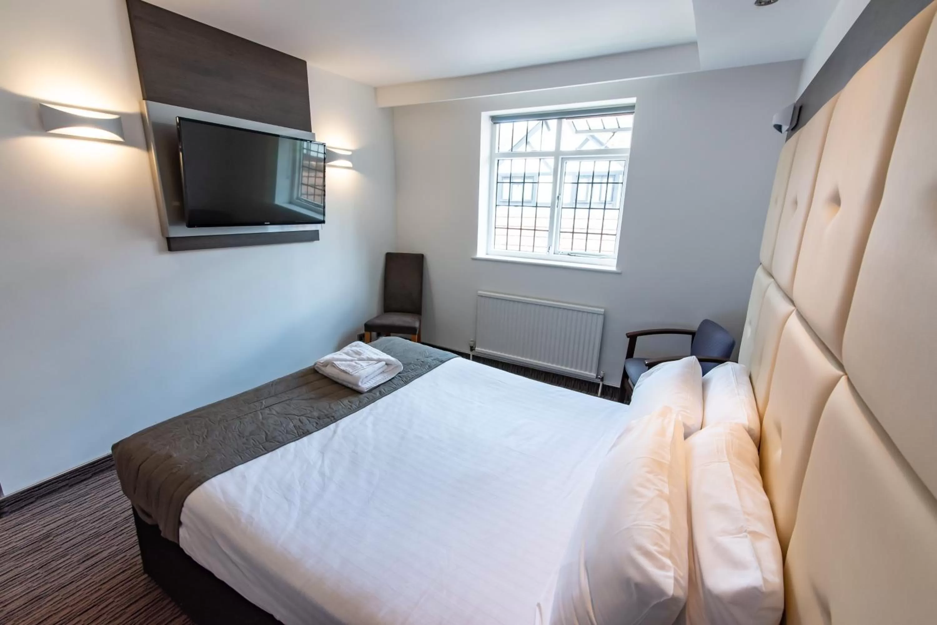 Superior Double Room in Thatchers, Leatherhead East Horsley