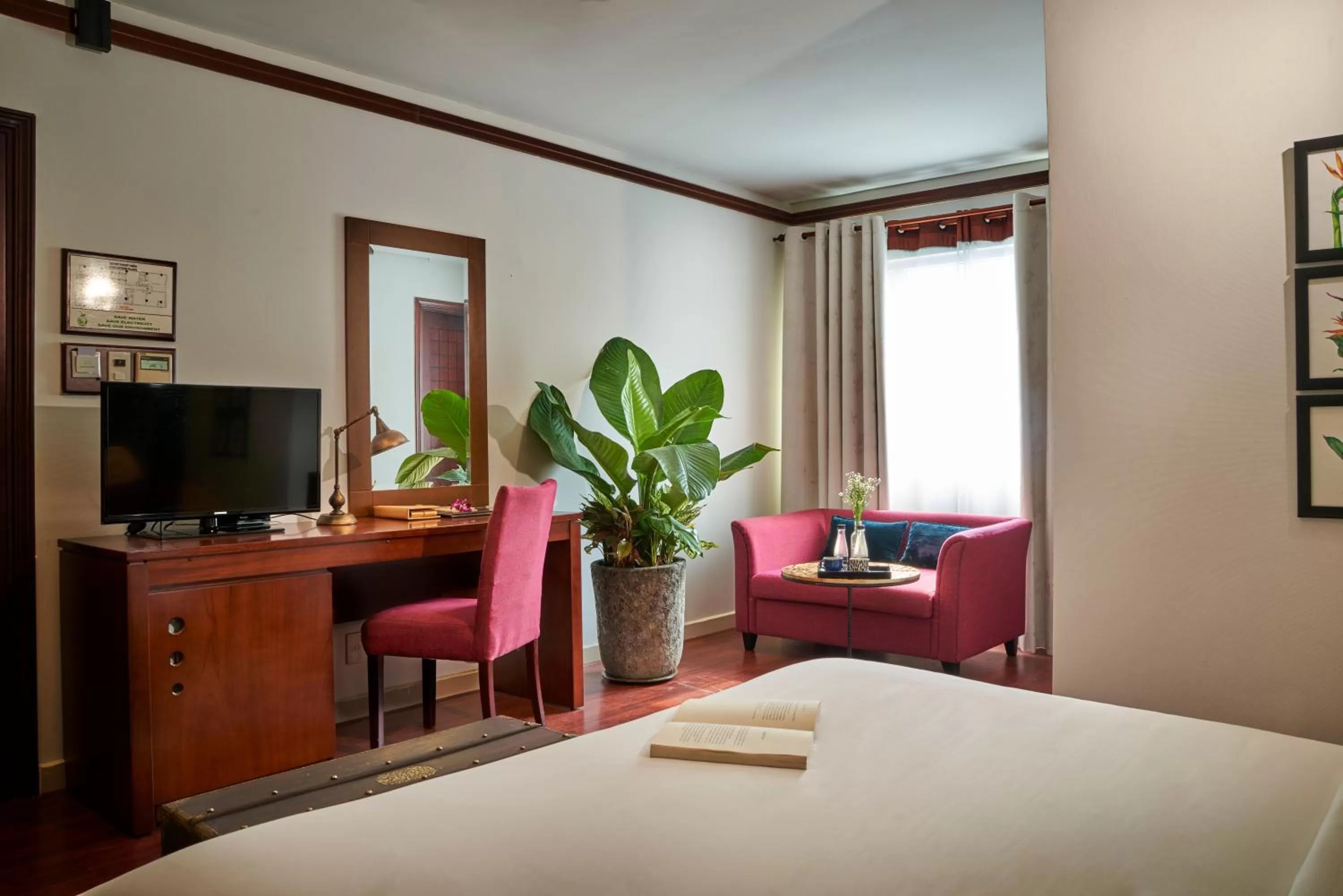 Communal lounge/ TV room, TV/Entertainment Center in Prostyle Hotel Ho Chi Minh プロスタイルホテルホーチミン