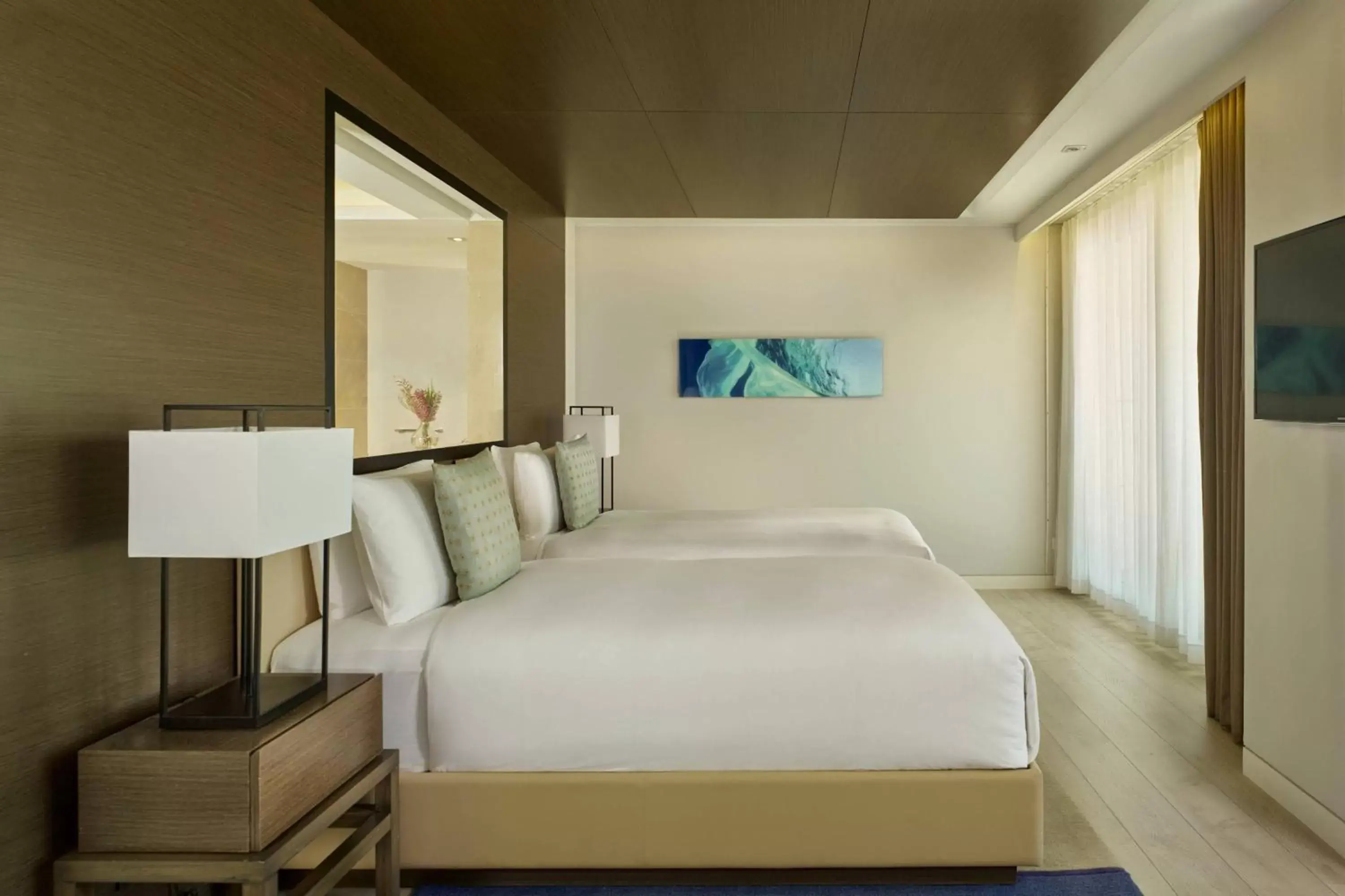 Photo of the whole room, Bed in The Ritz-Carlton, Herzliya