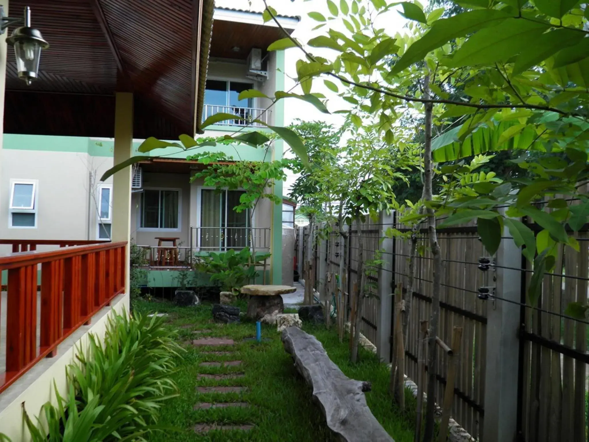 Facade/entrance, Property Building in Ruen Narisra Resort