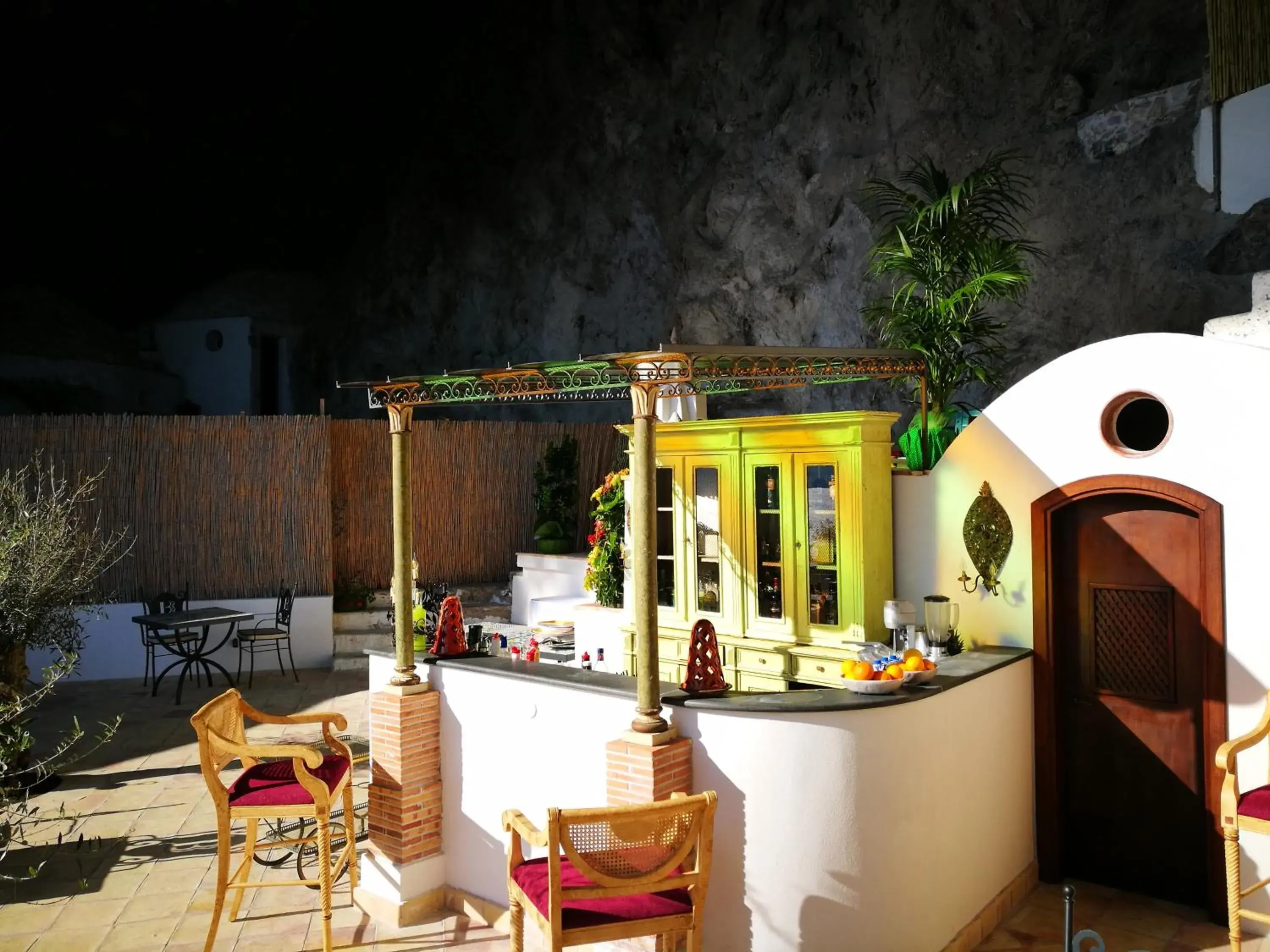 Lounge or bar in Badia Santa Maria de' Olearia
