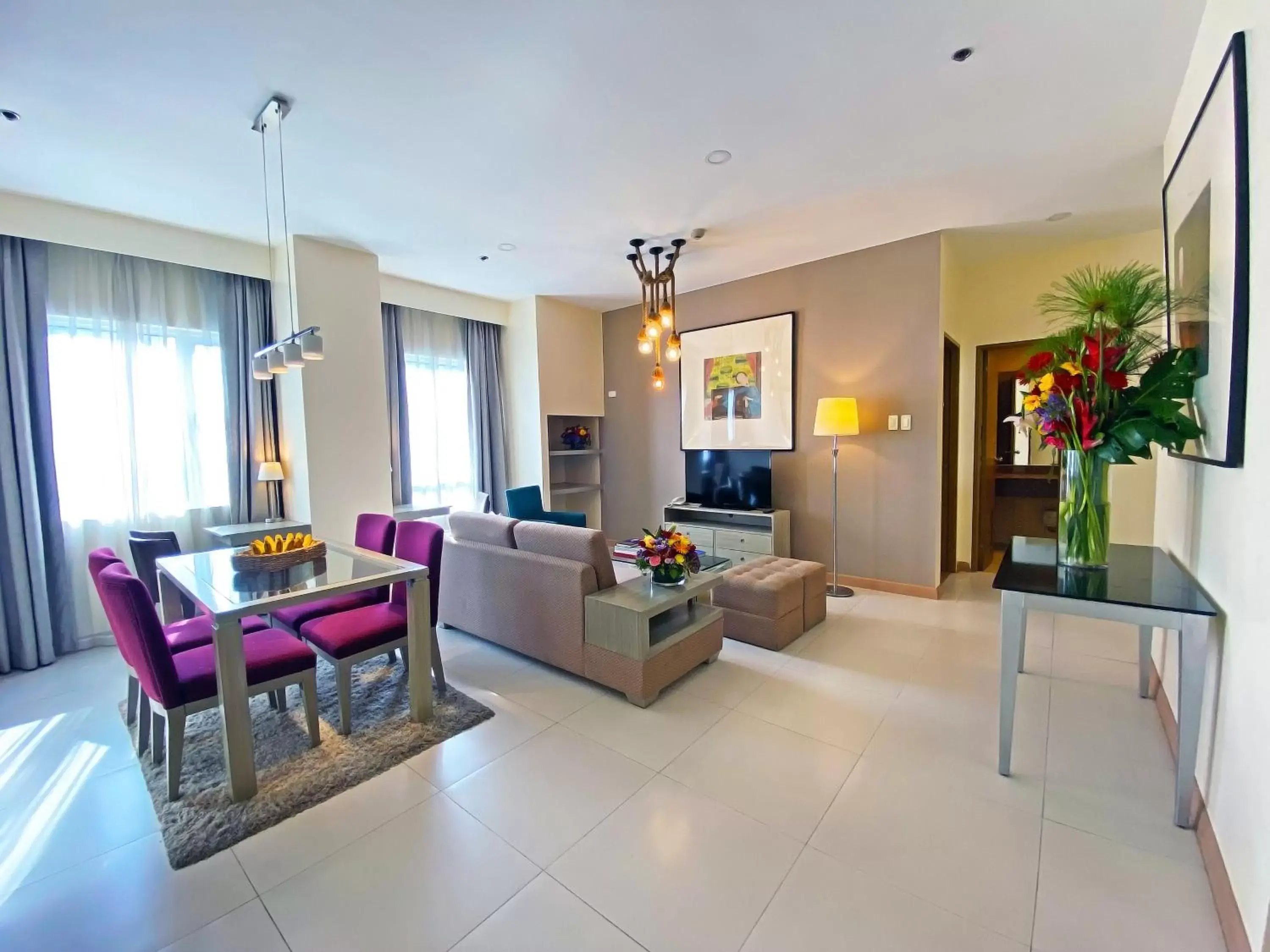Lounge or bar, Seating Area in One Pacific Place Serviced Residences - Multiple Use Hotel
