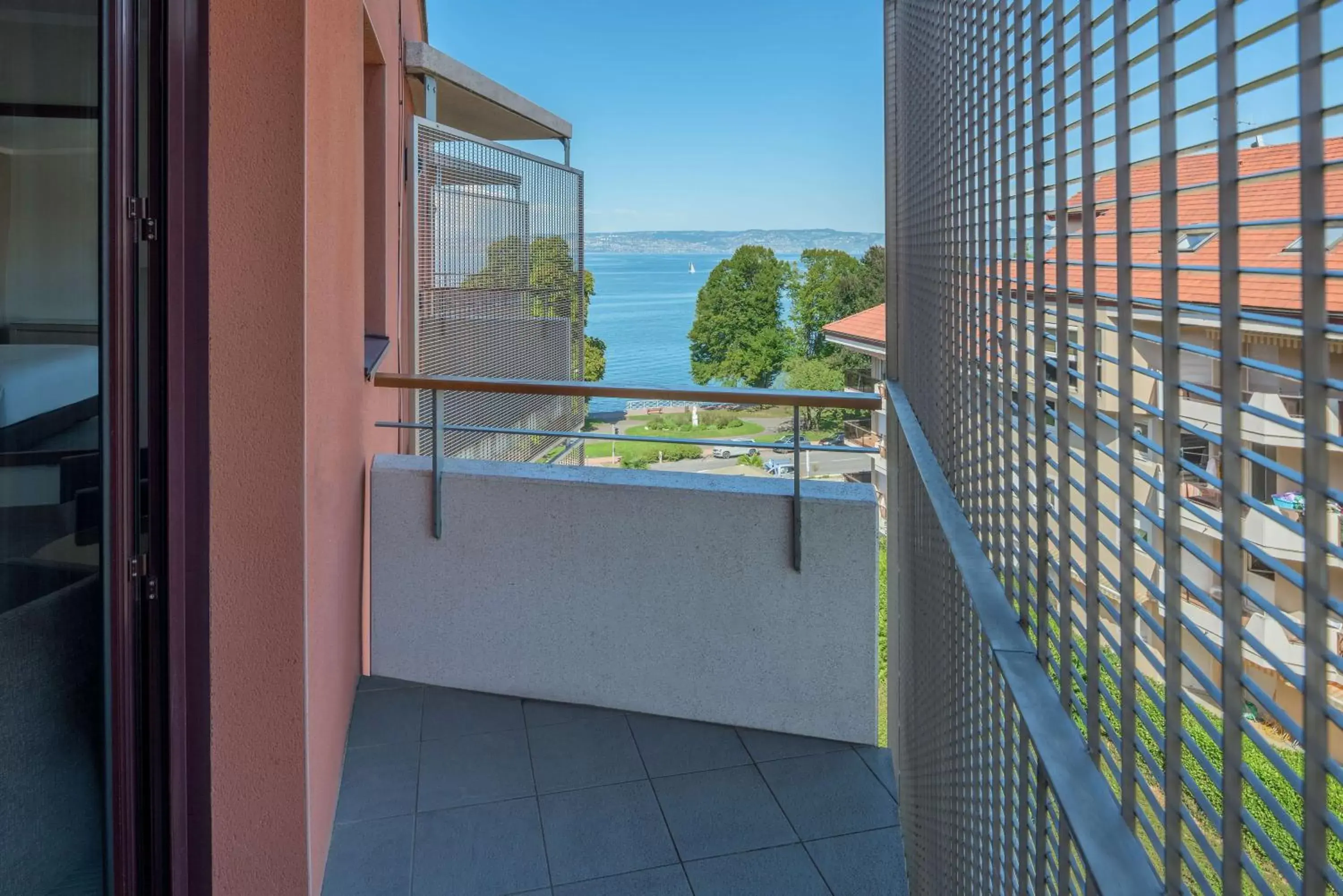 View (from property/room), Balcony/Terrace in Hilton Evian Les Bains