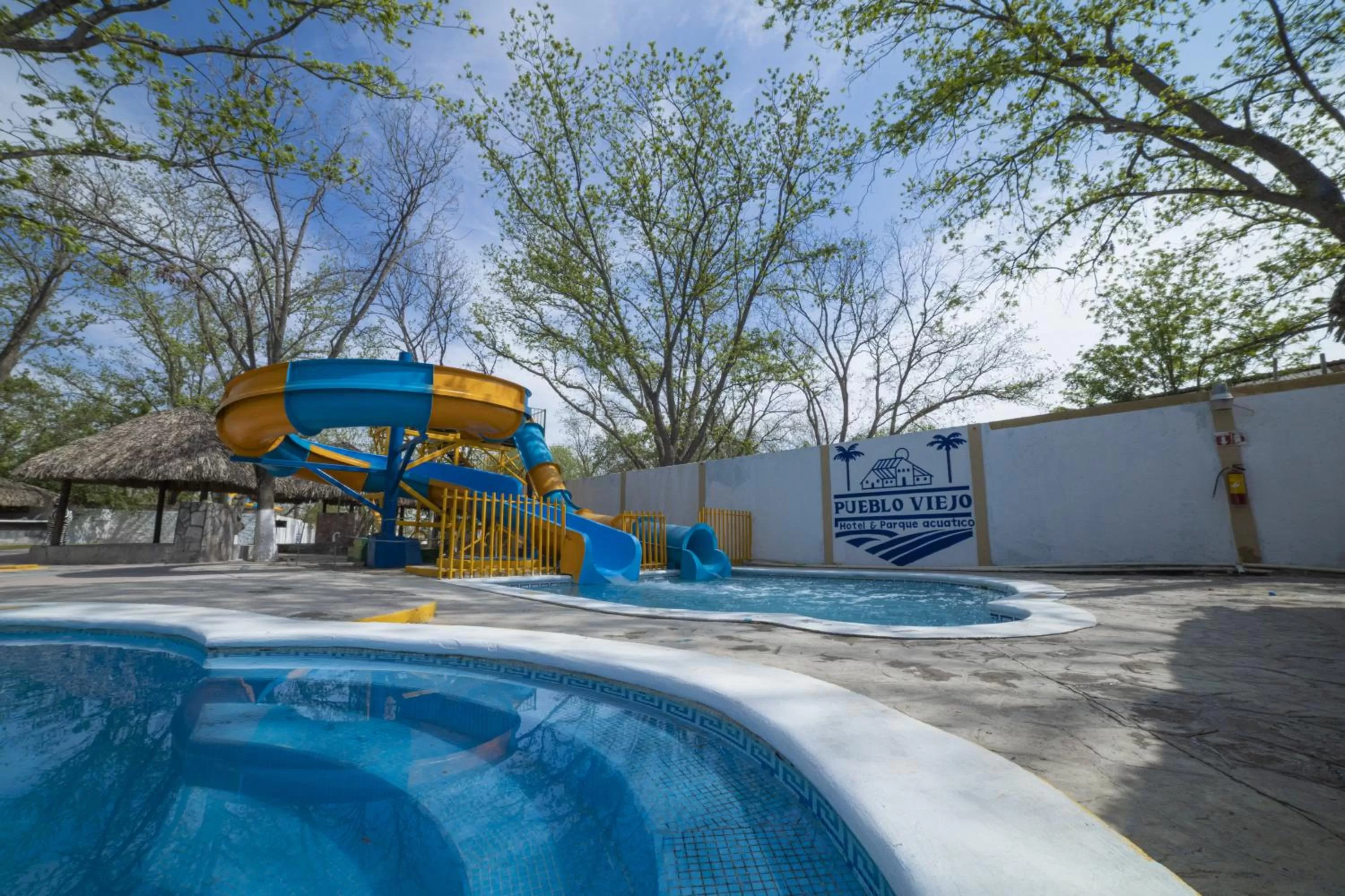 Aqua park in Hotel Pueblo Viejo