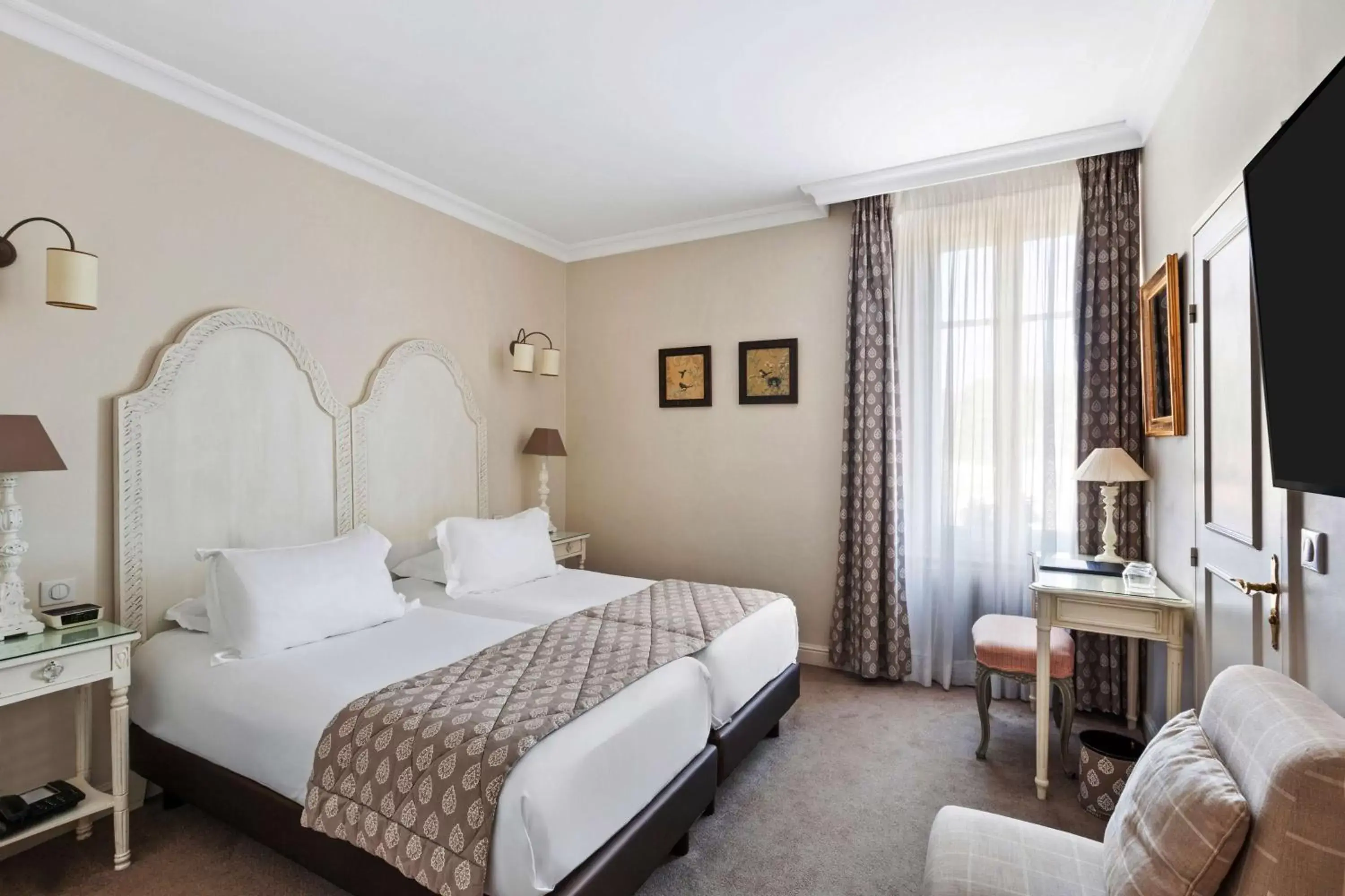 Shower, Bed in Best Western Plus Hotel Villa D'est