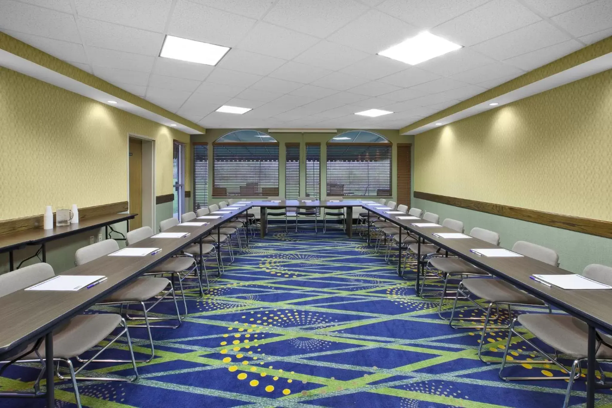 Meeting/conference room in Holiday Inn Express Irwin-PA Turnpike Exit 67, an IHG Hotel