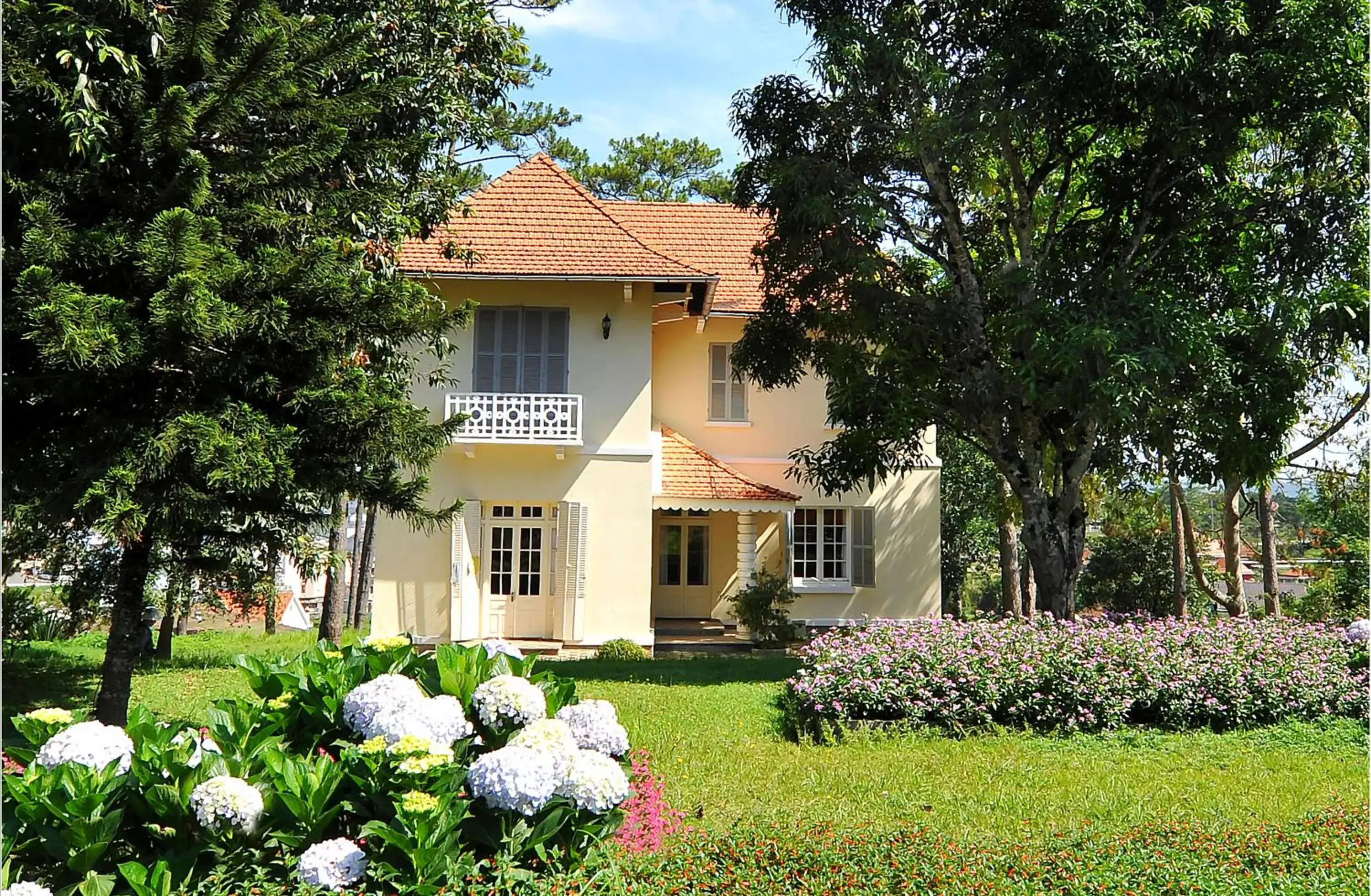 Facade/entrance, Property Building in Dalat Cadasa Resort