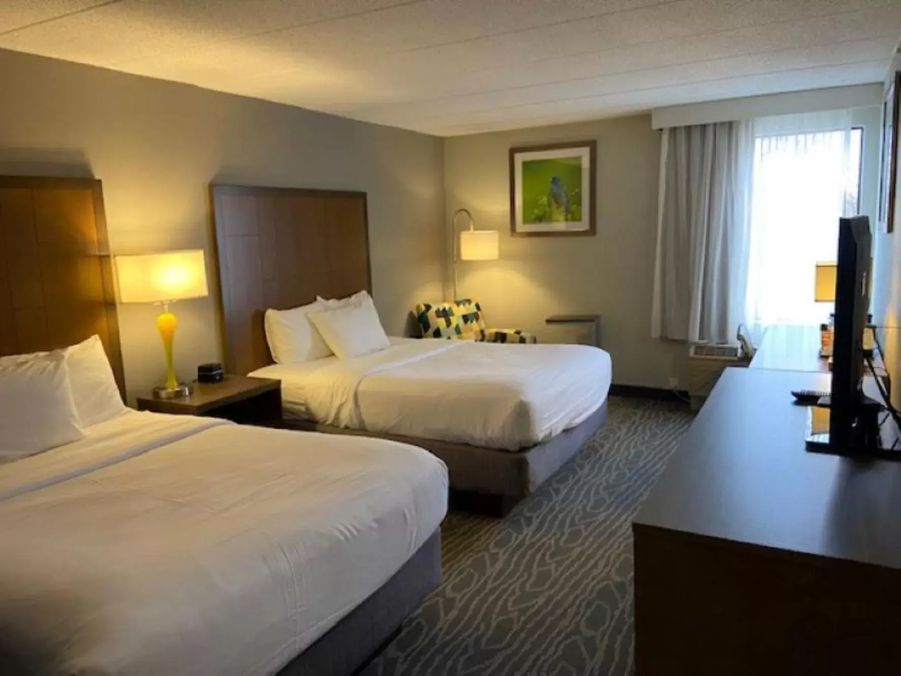 Bed in Comfort Inn & Suites Tipp City - I-75