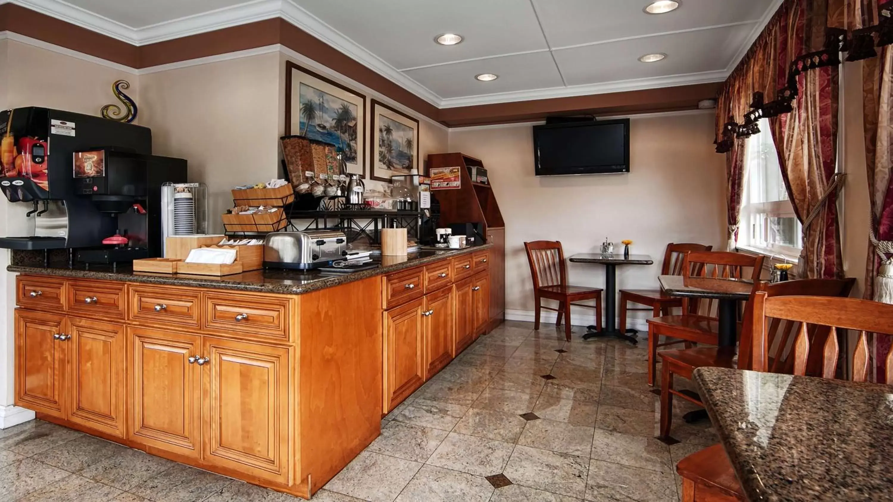 Restaurant/Places to Eat in Best Western Tradewinds