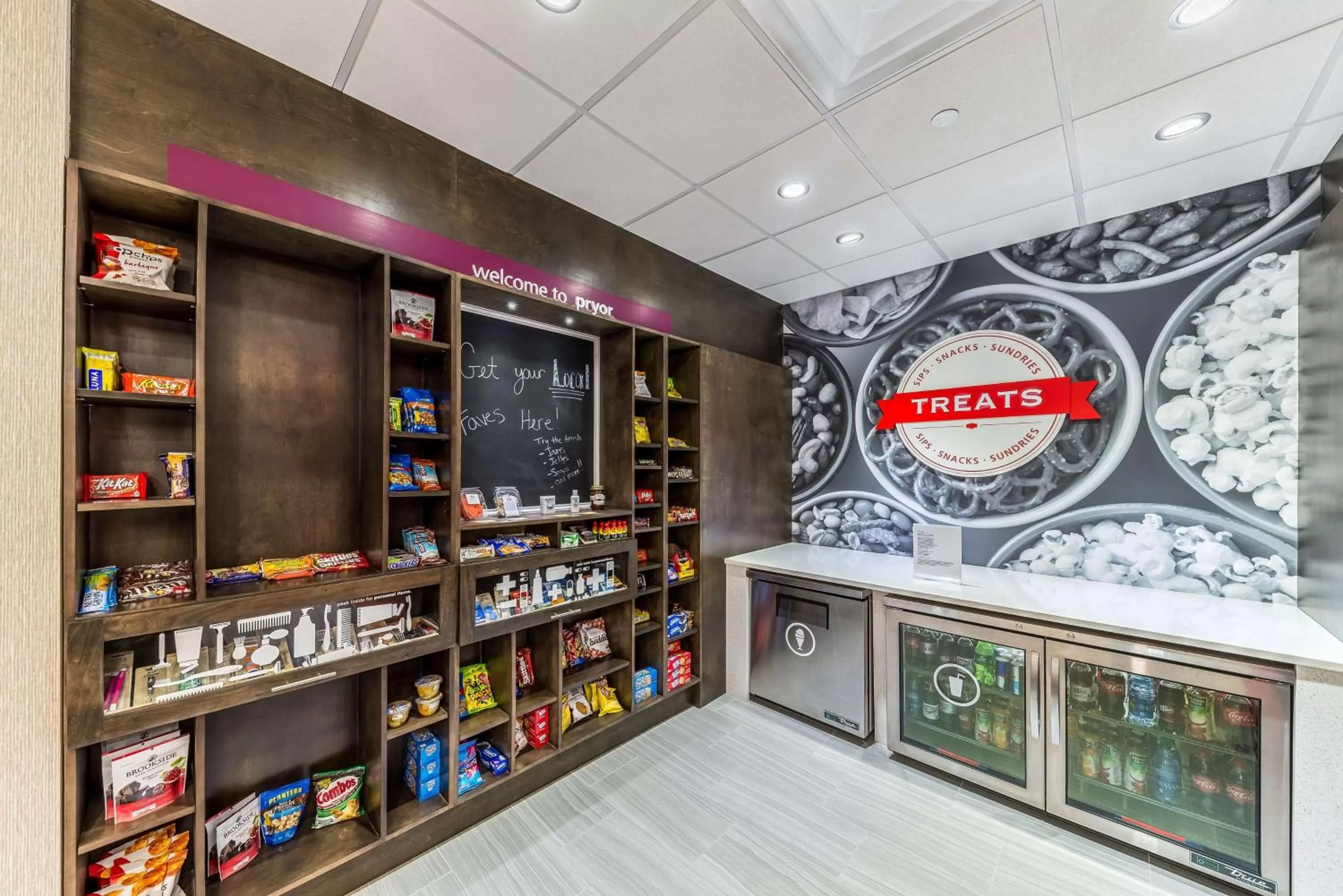 Restaurant/places to eat in Hampton Inn & Suites Pryor, Ok