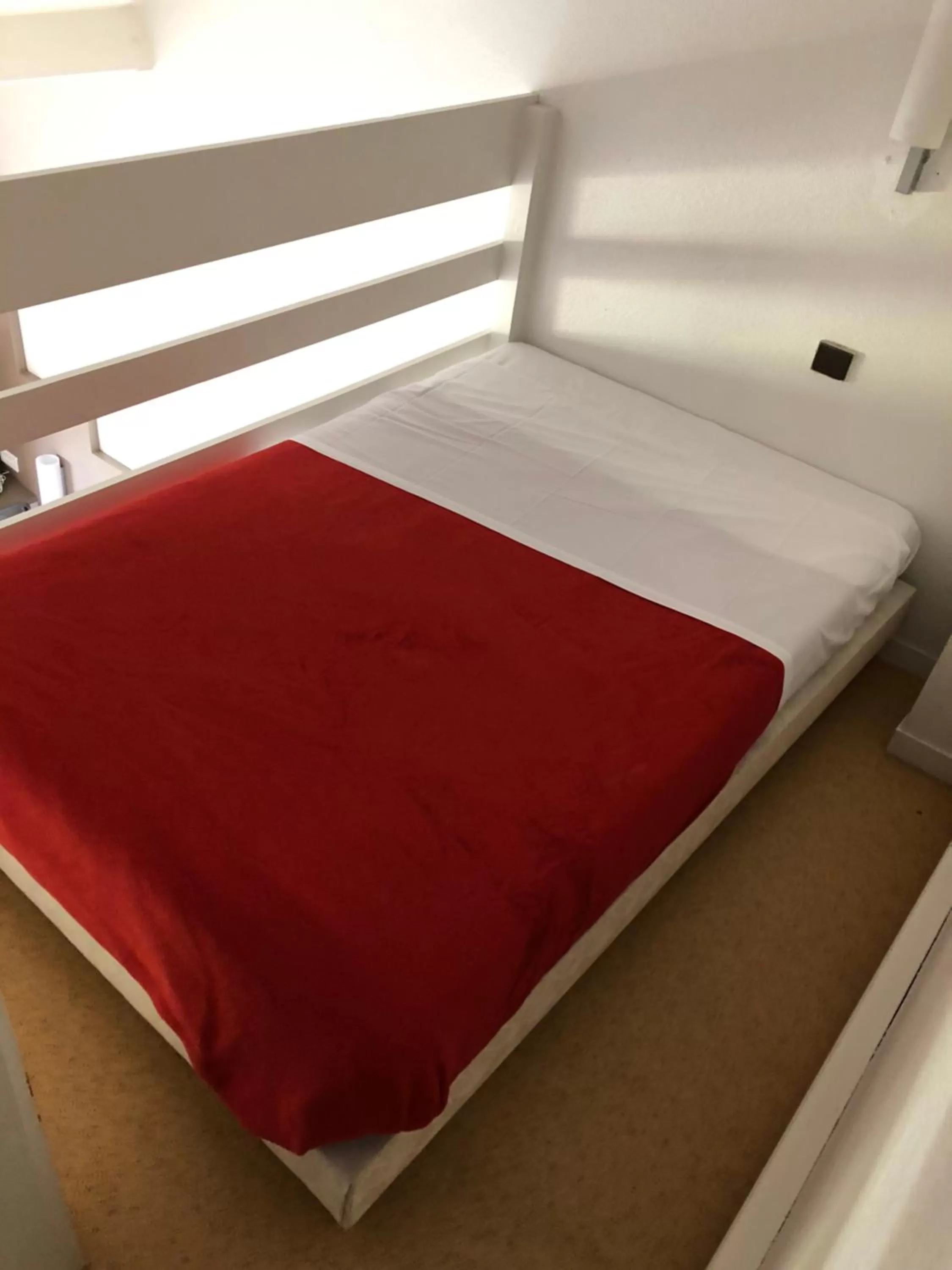 Bed in Hotel Cristol