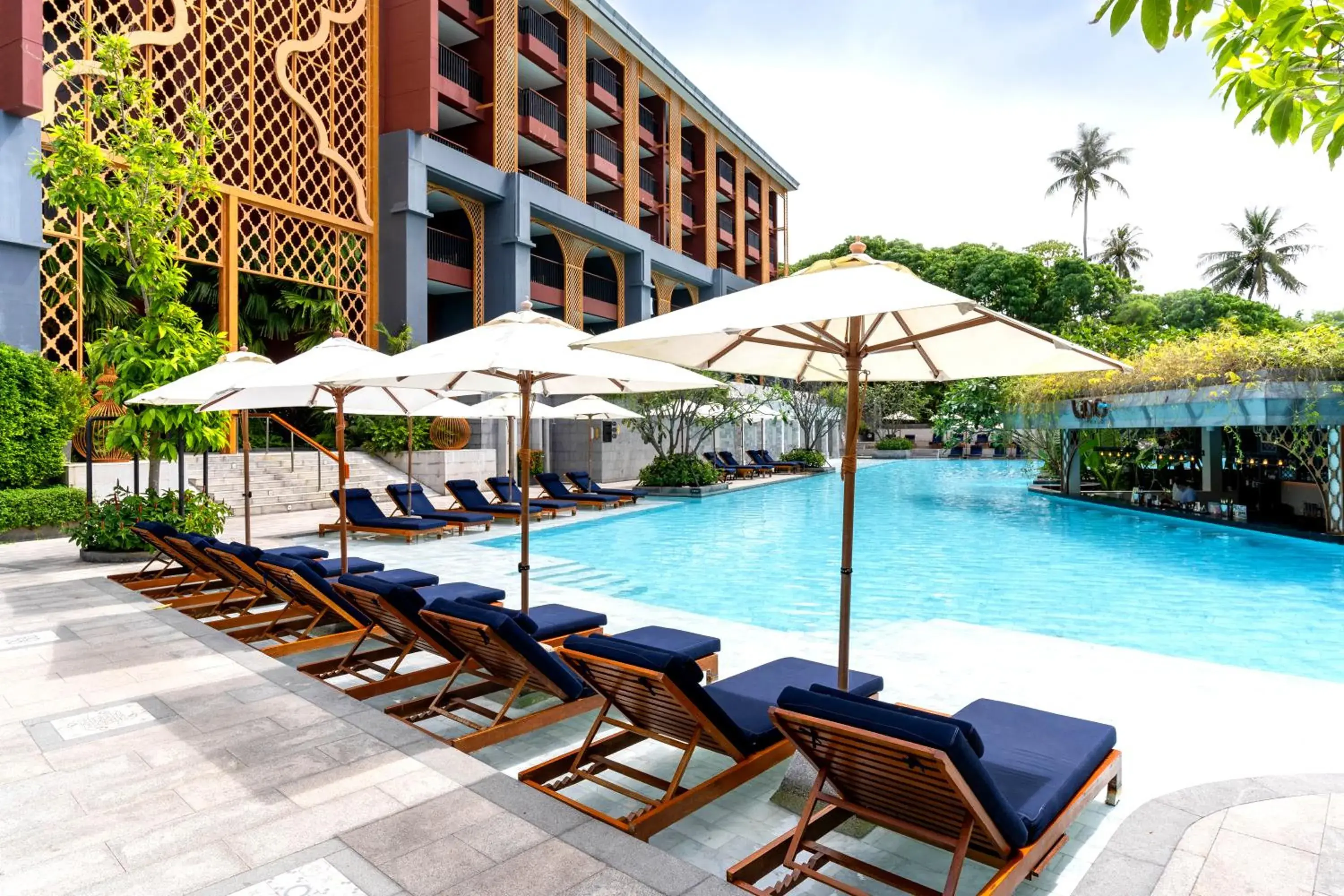 Swimming pool in Avista Grande Phuket Karon - MGallery Swimming pool in Avista Grande Phuket Karon - MGallery