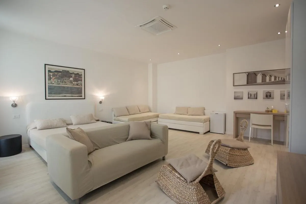 Hotel Principe SNC di Paloschi Valentina e Giulia