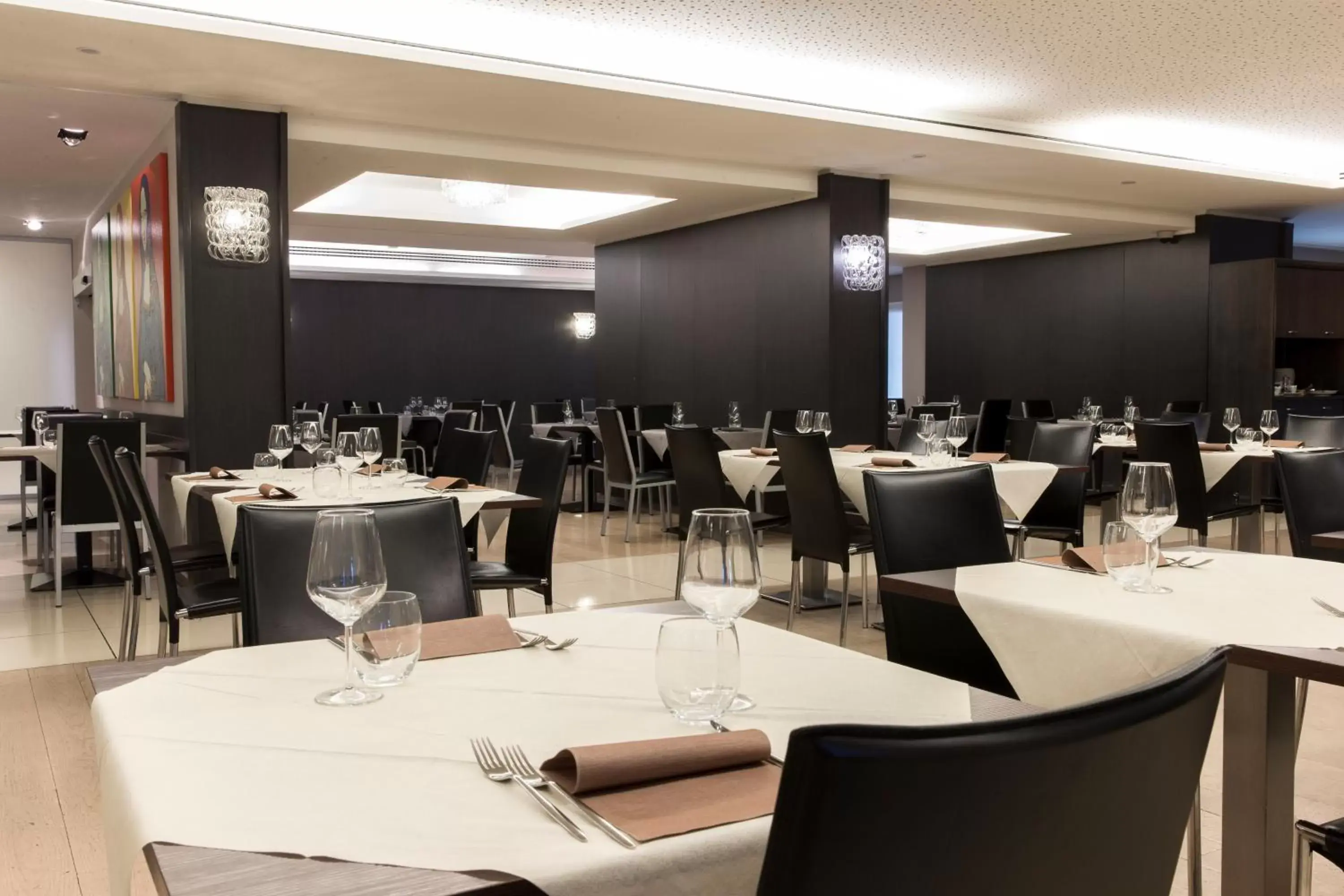 Restaurant/Places to Eat in Just Hotel Lomazzo Fiera