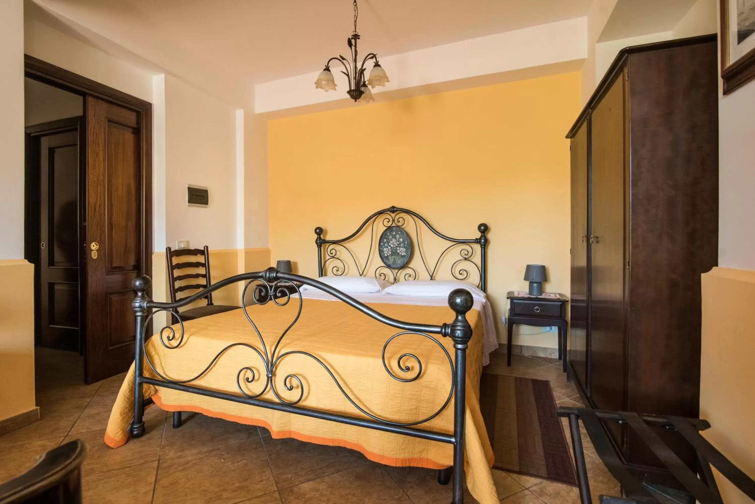 Bed in B&B Villagata