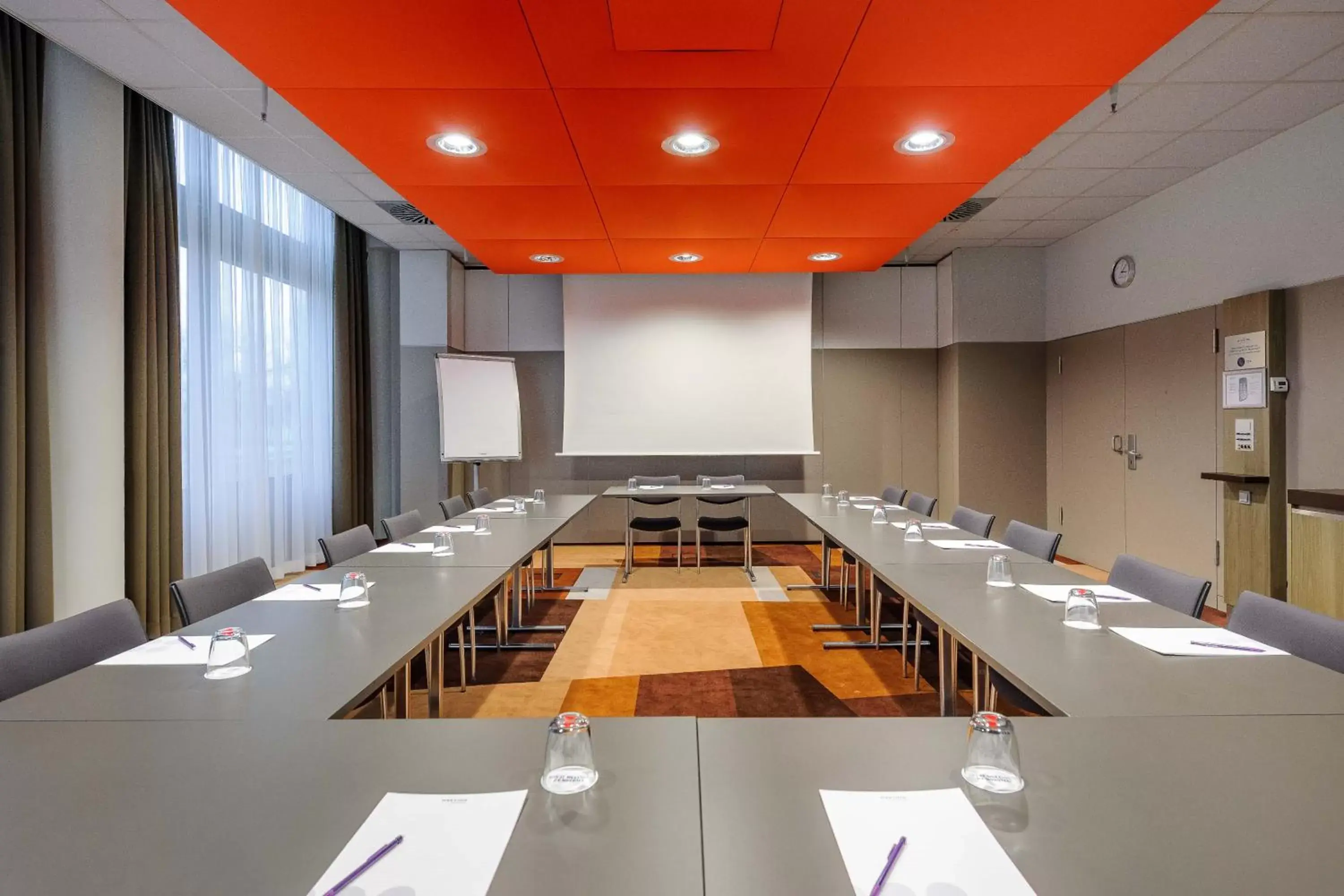 Meeting/conference room in Novotel München Airport