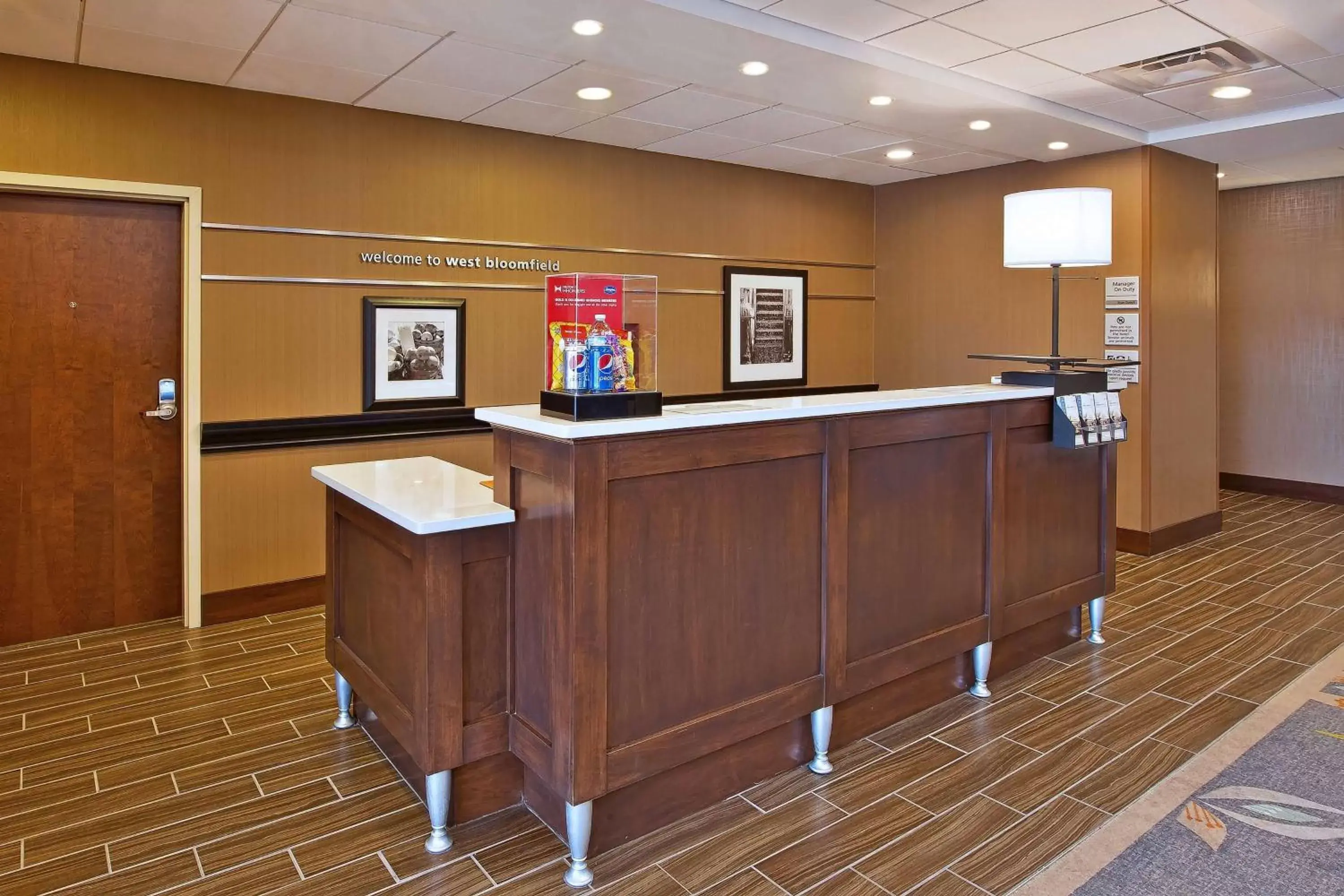Property building in Hampton Inn by Hilton West Bloomfield Novi Property building in Hampton Inn by Hilton West Bloomfield Novi