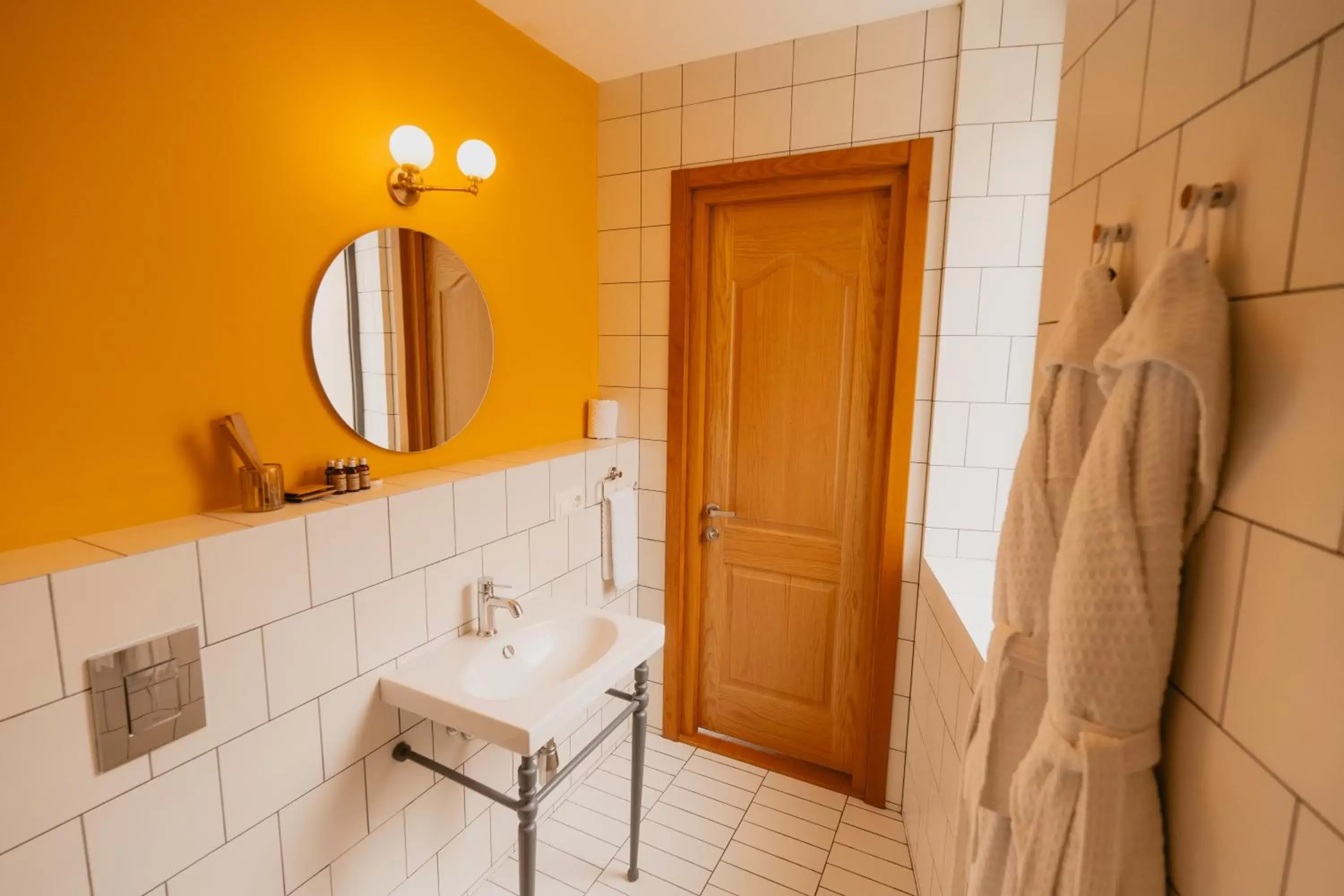 Shower, Bathroom in Amante Narikala Boutique Hotel