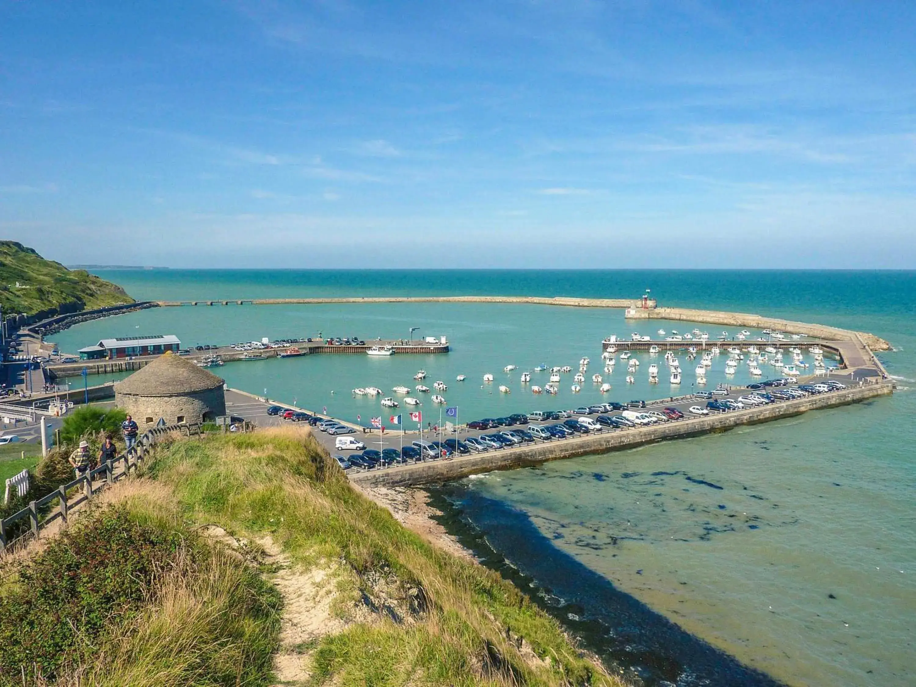 Property building, Bird's-eye View in ibis Bayeux Port En Bessin