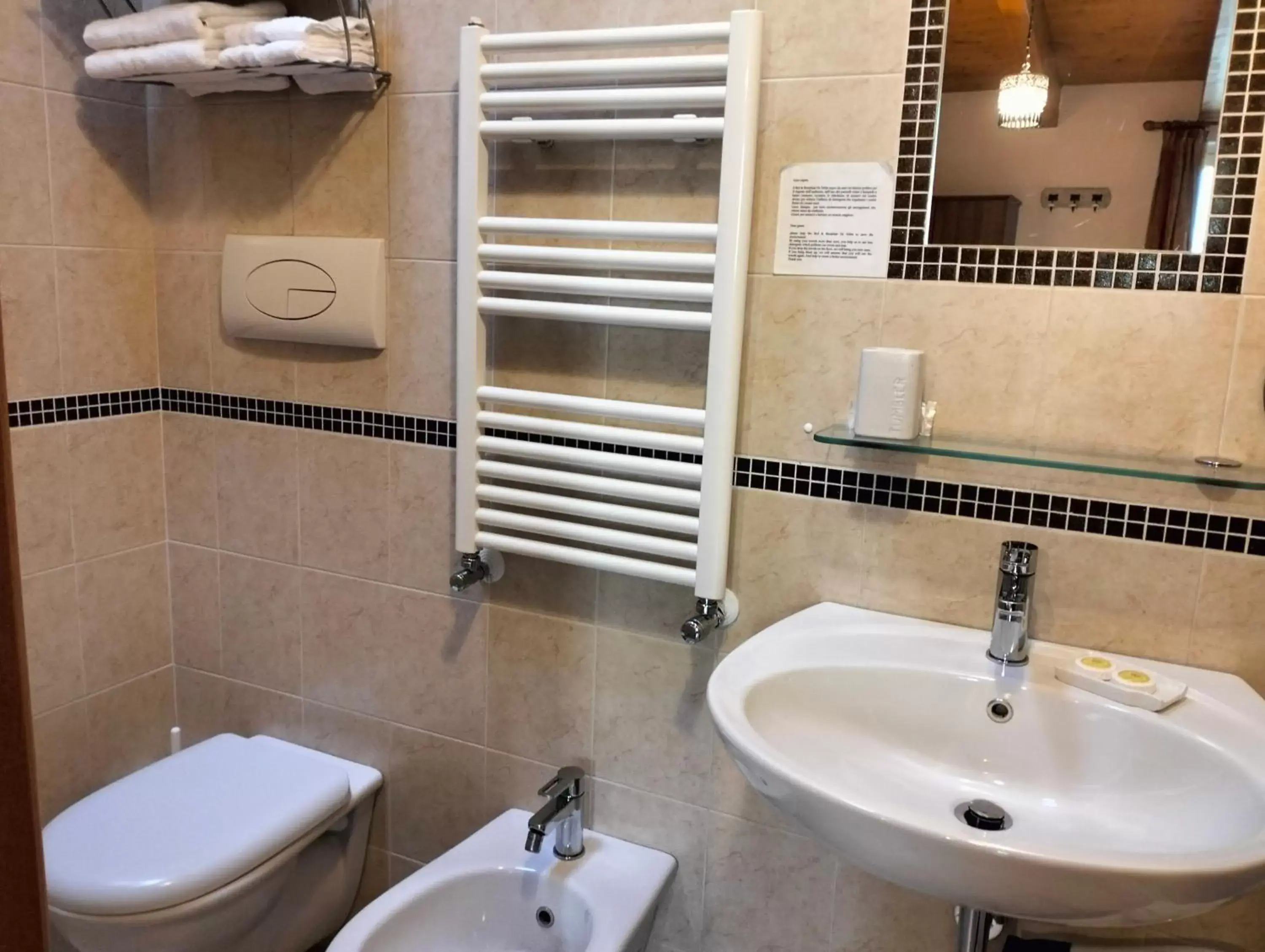 Triple Room in Bed & Breakfast De Nittis Triple Room in Bed & Breakfast De Nittis