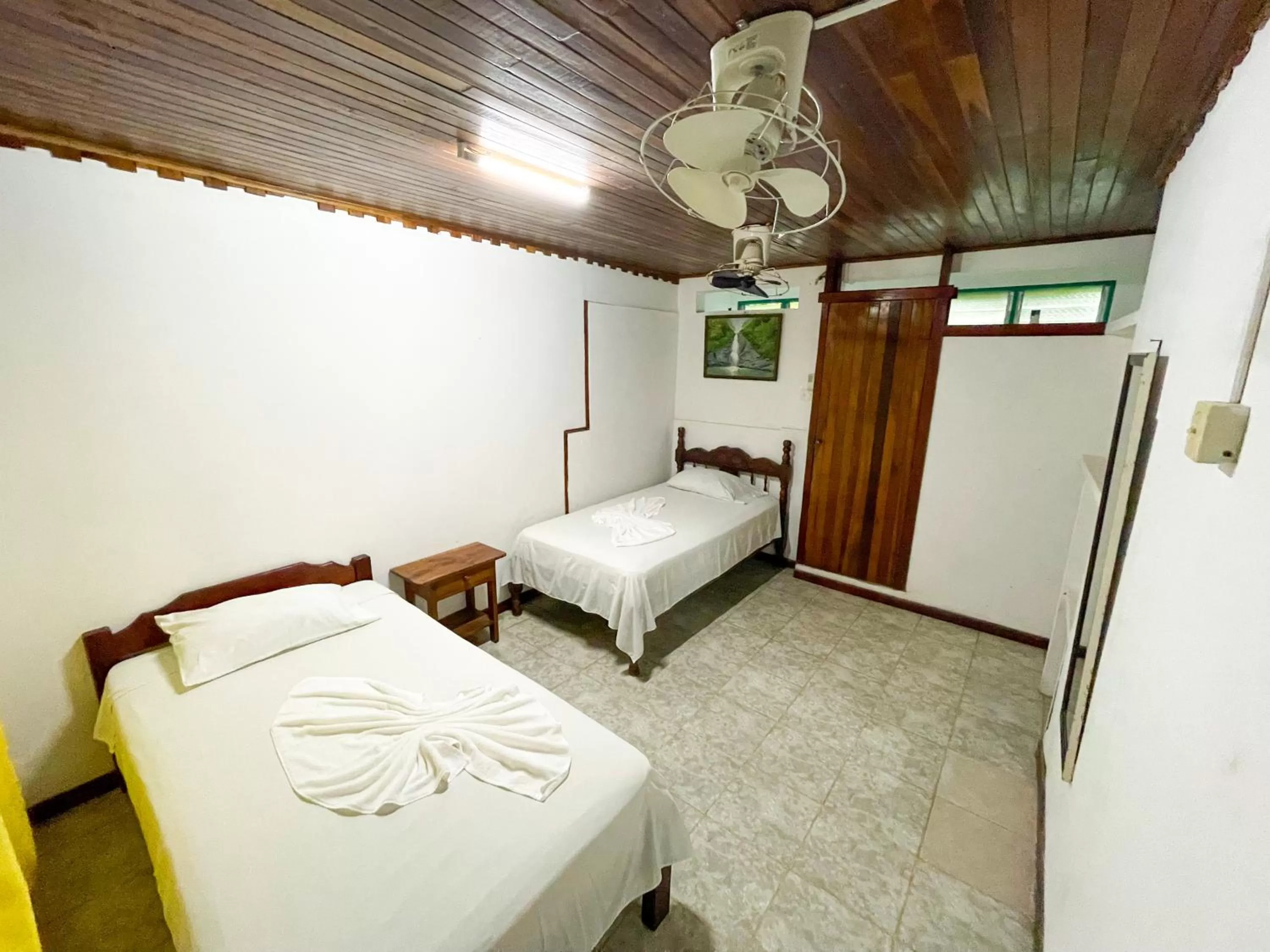 Bed in Hotel La Cascada