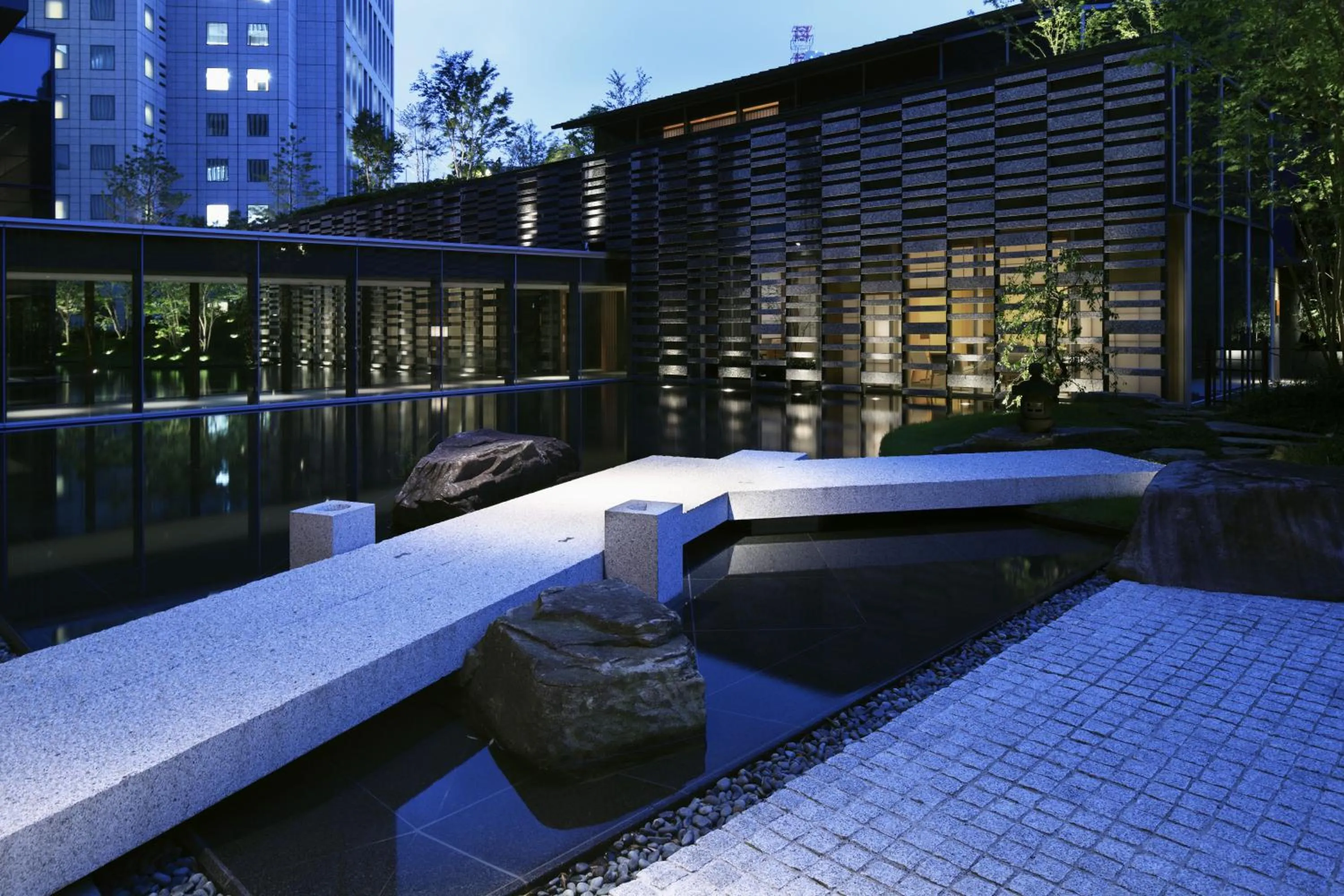 Facade/entrance in The Capitol Hotel Tokyu