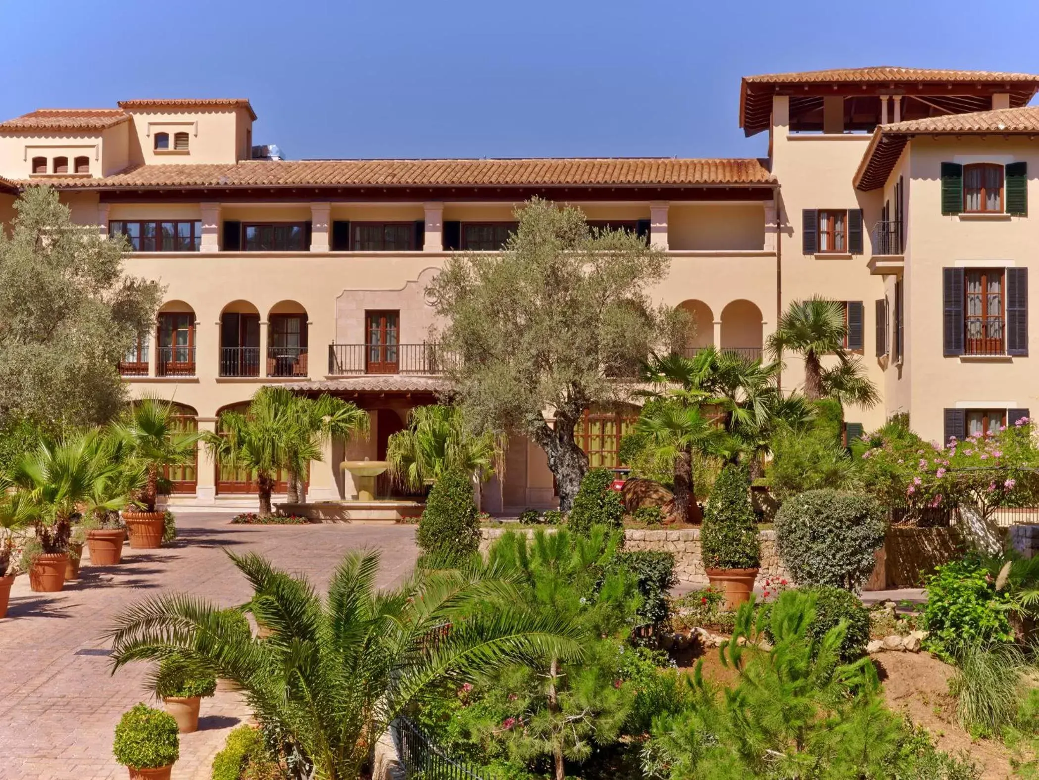 Facade/entrance, Property Building in Sheraton Mallorca Arabella Golf Hotel