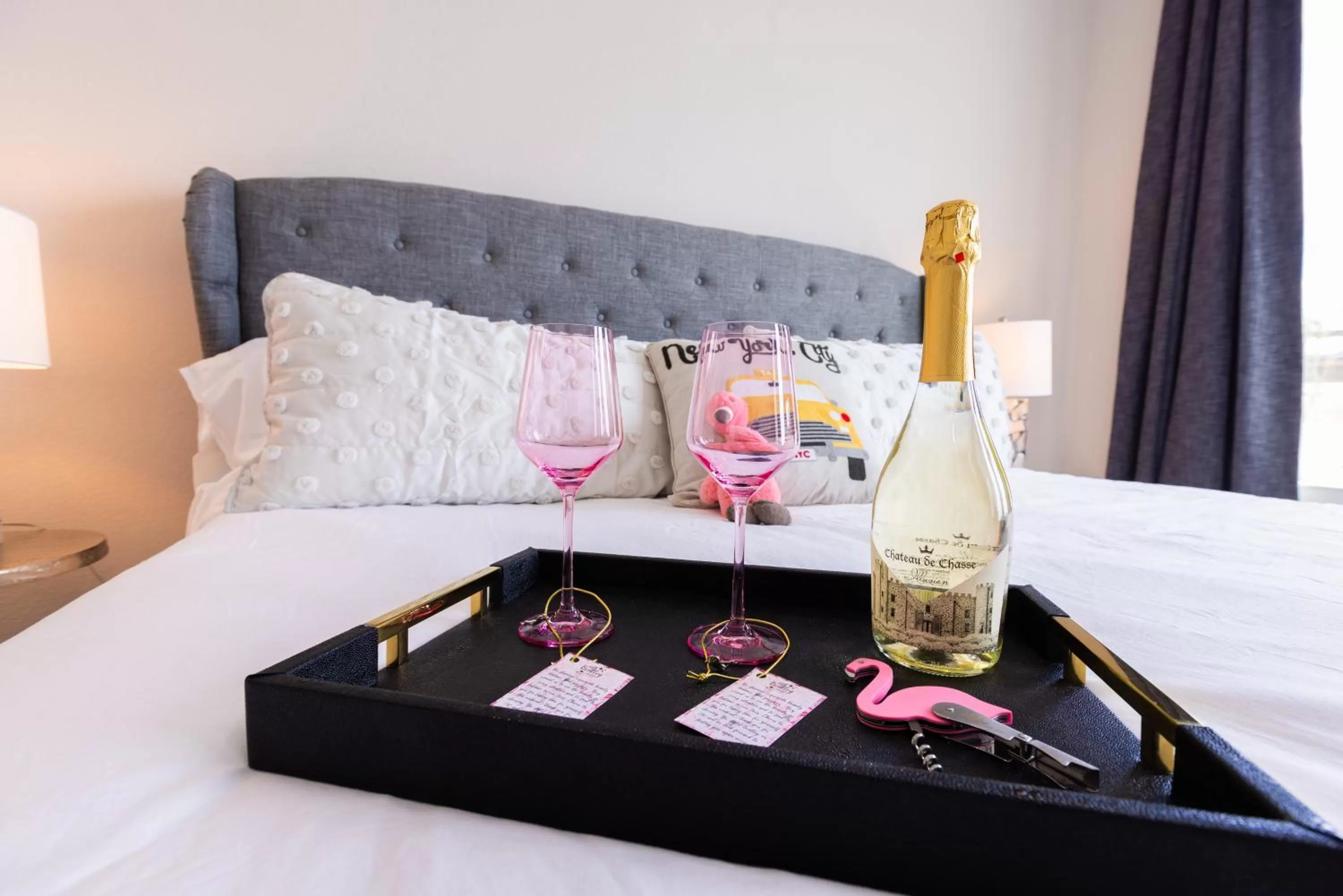 Bedroom, Bed in The Bentley Hotel on 290