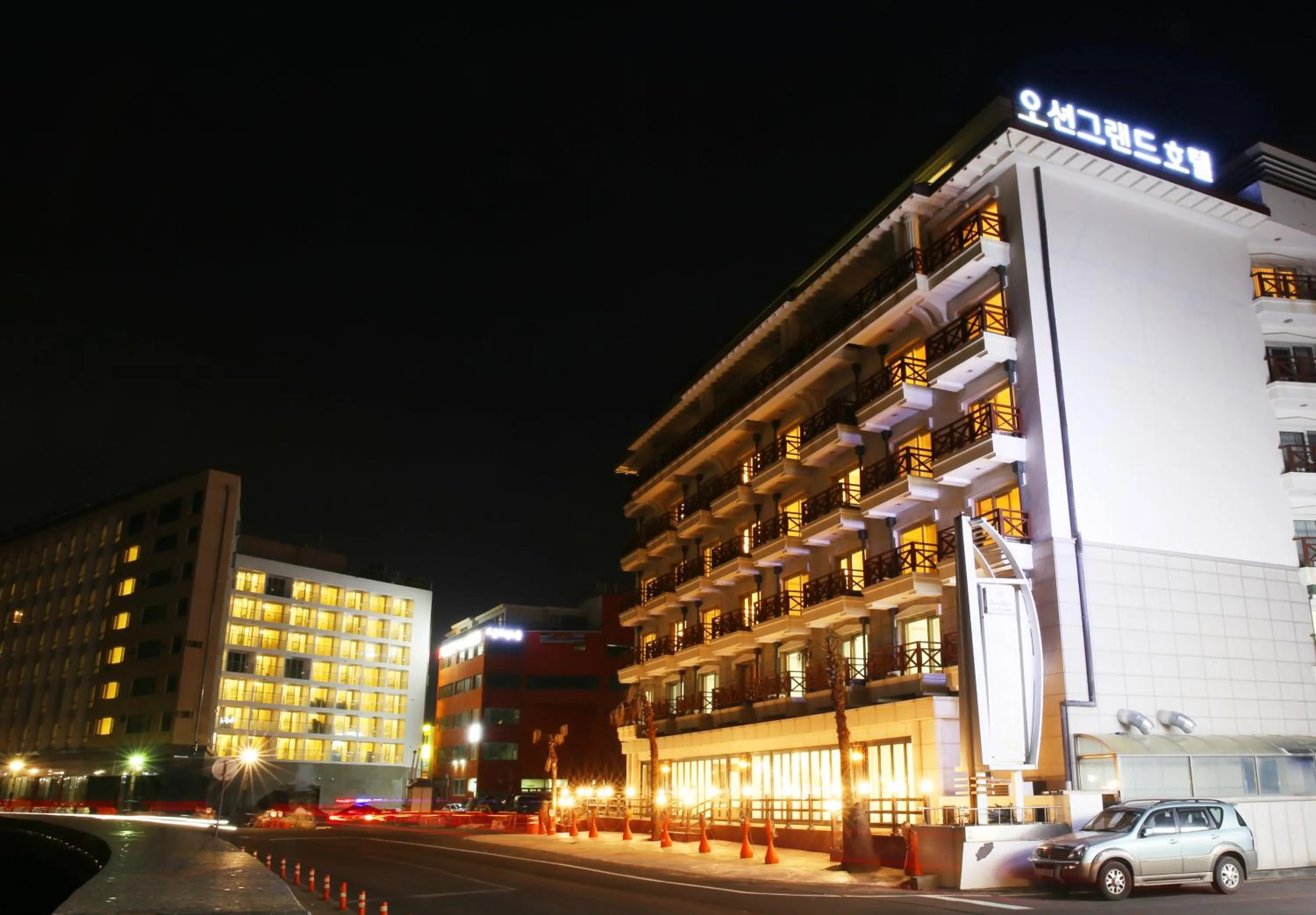 Facade/entrance in Ocean Grand Hotel