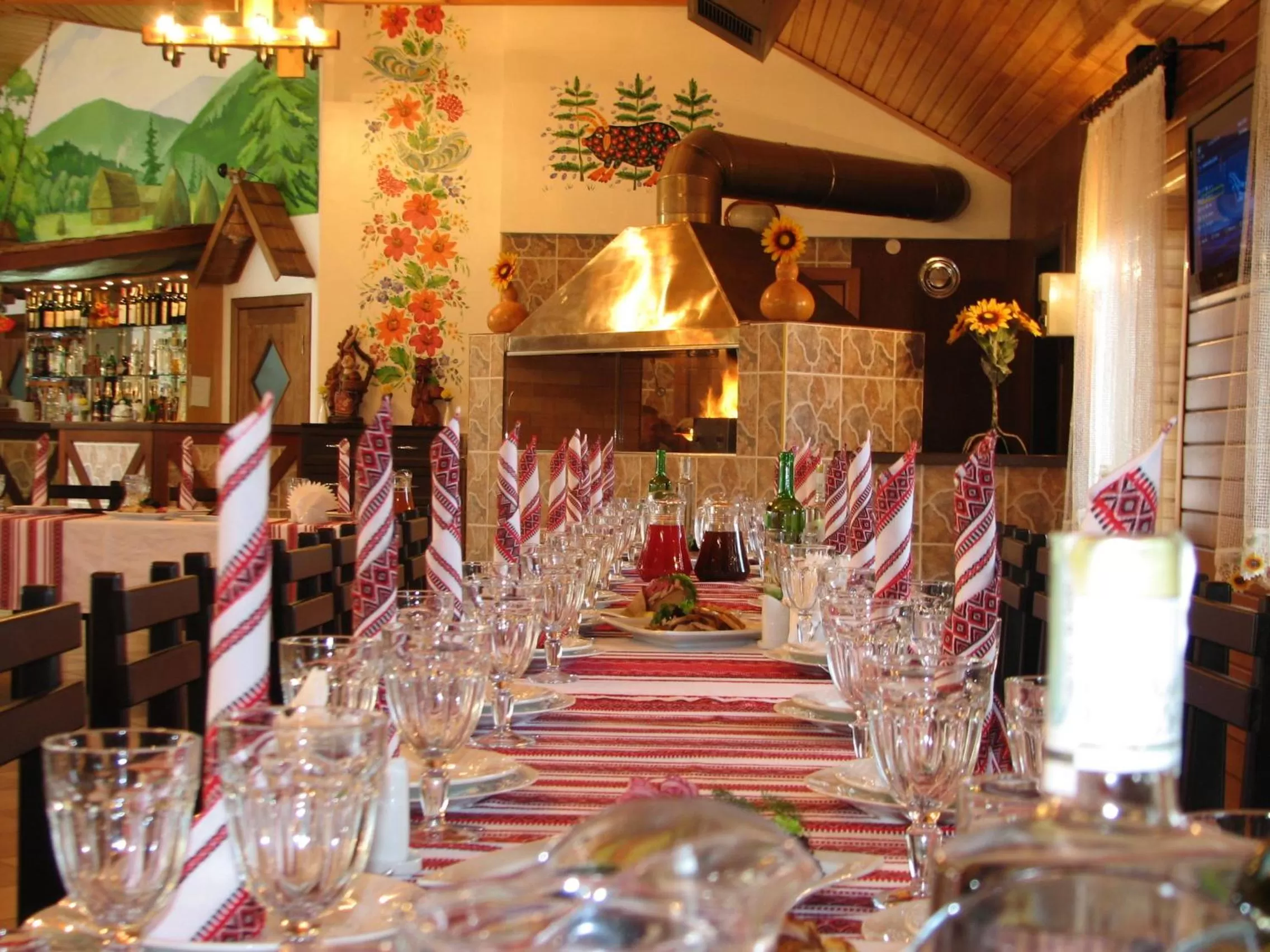 Restaurant/places to eat in Ligena Hotel