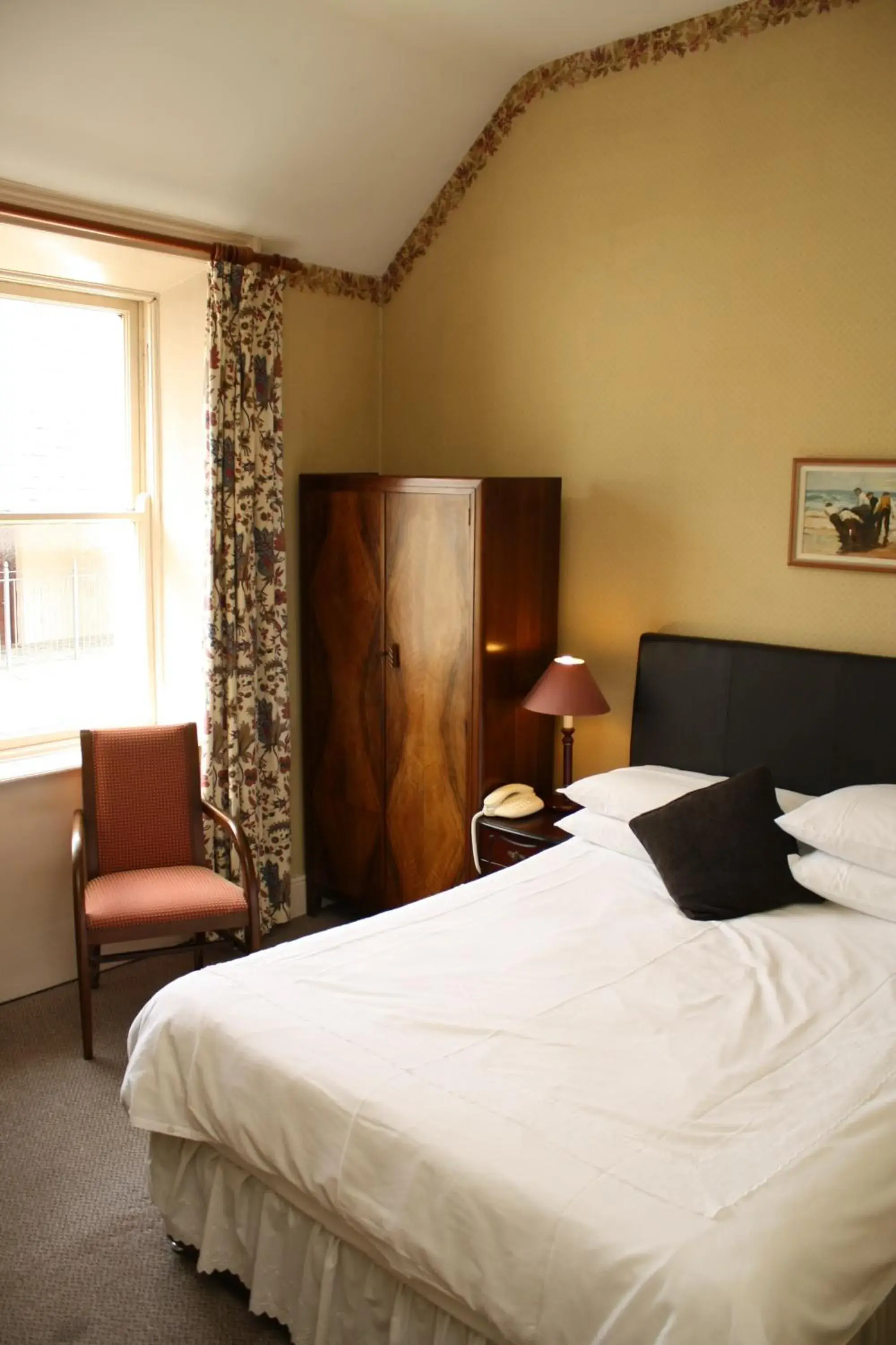 Bed in Woodhill House Bed in Woodhill House