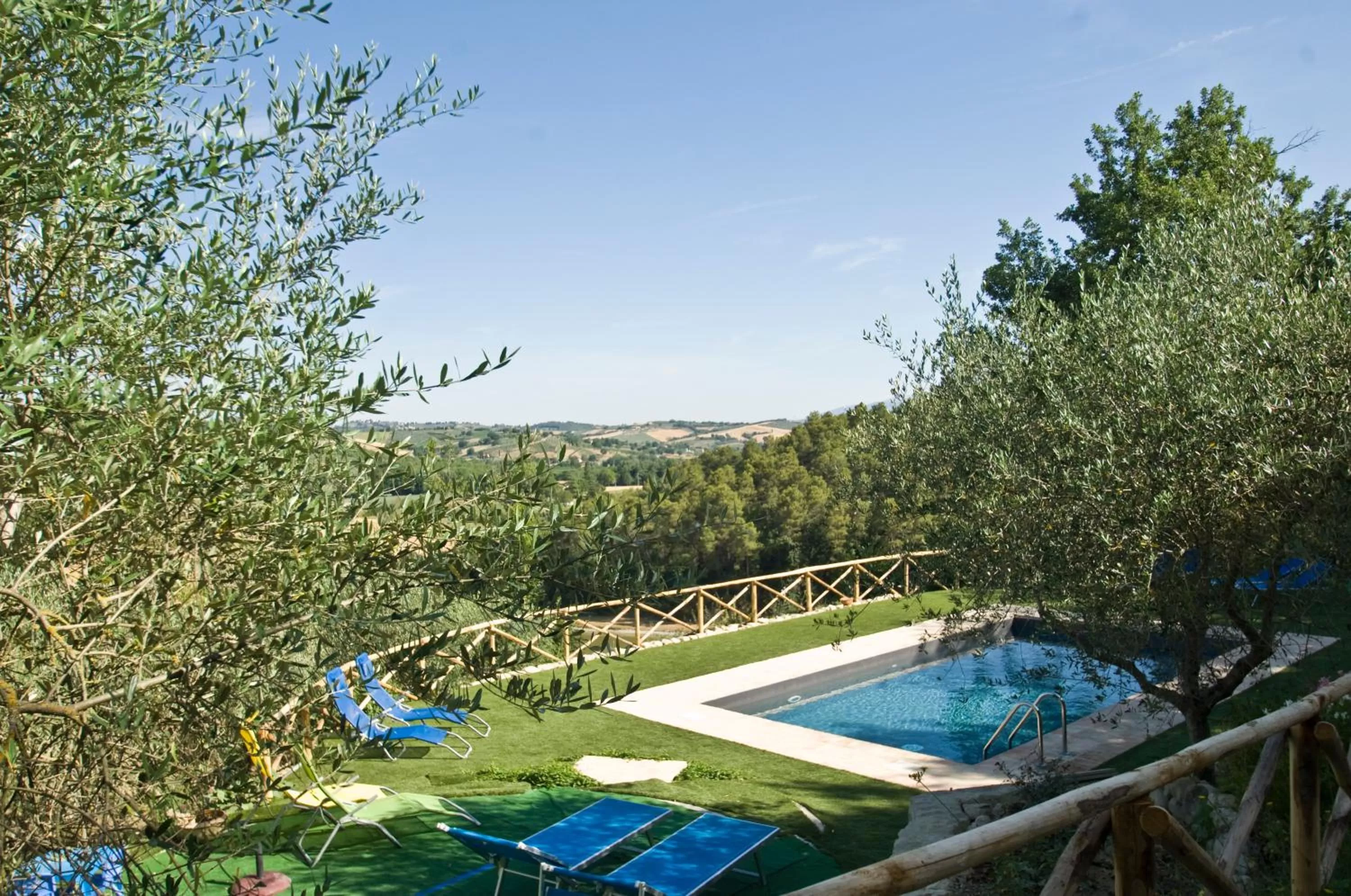 Pool View in Casale del Monsignore