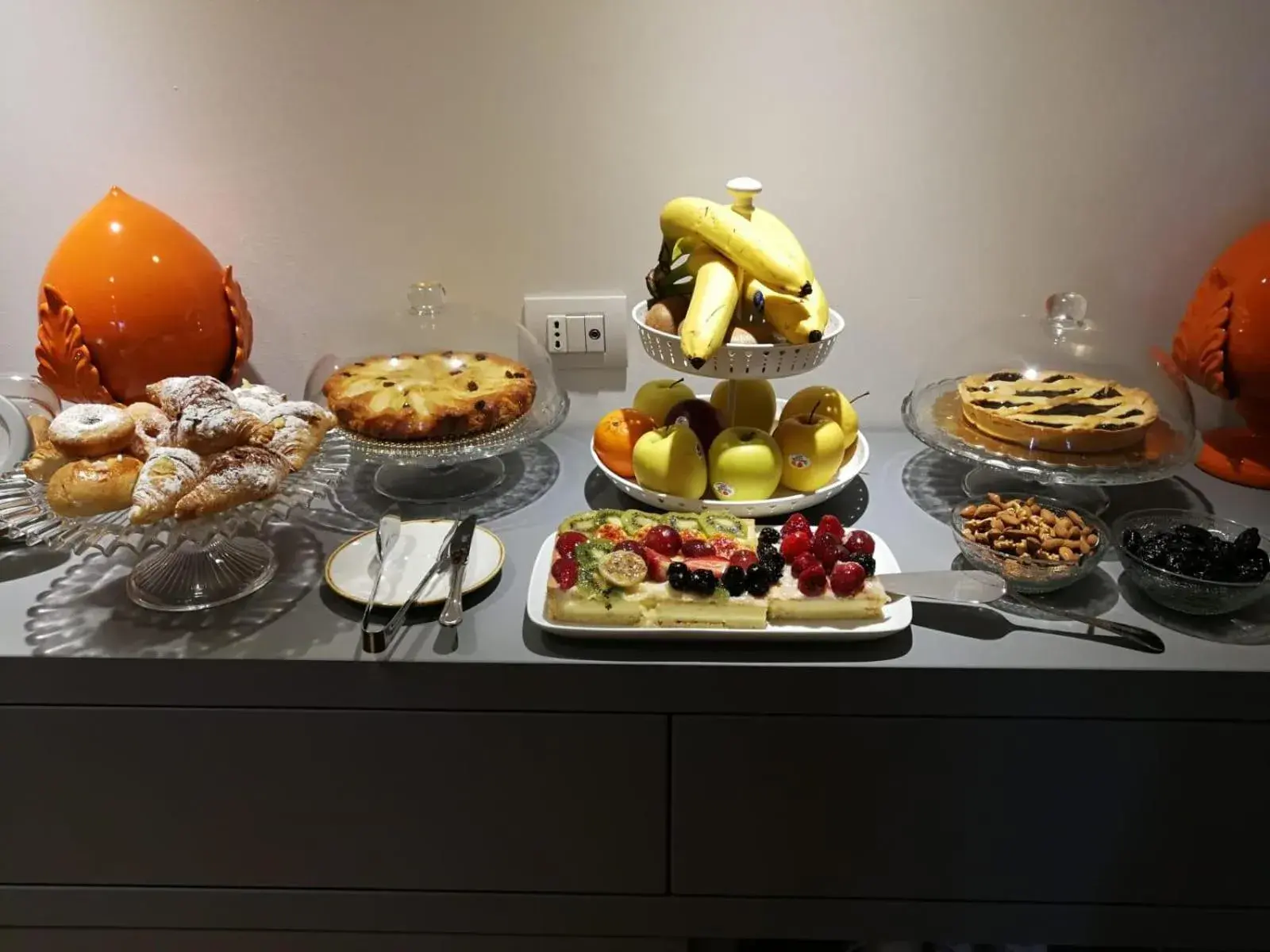 Food in 200 ROOMS & TERRACE Food in 200 ROOMS & TERRACE